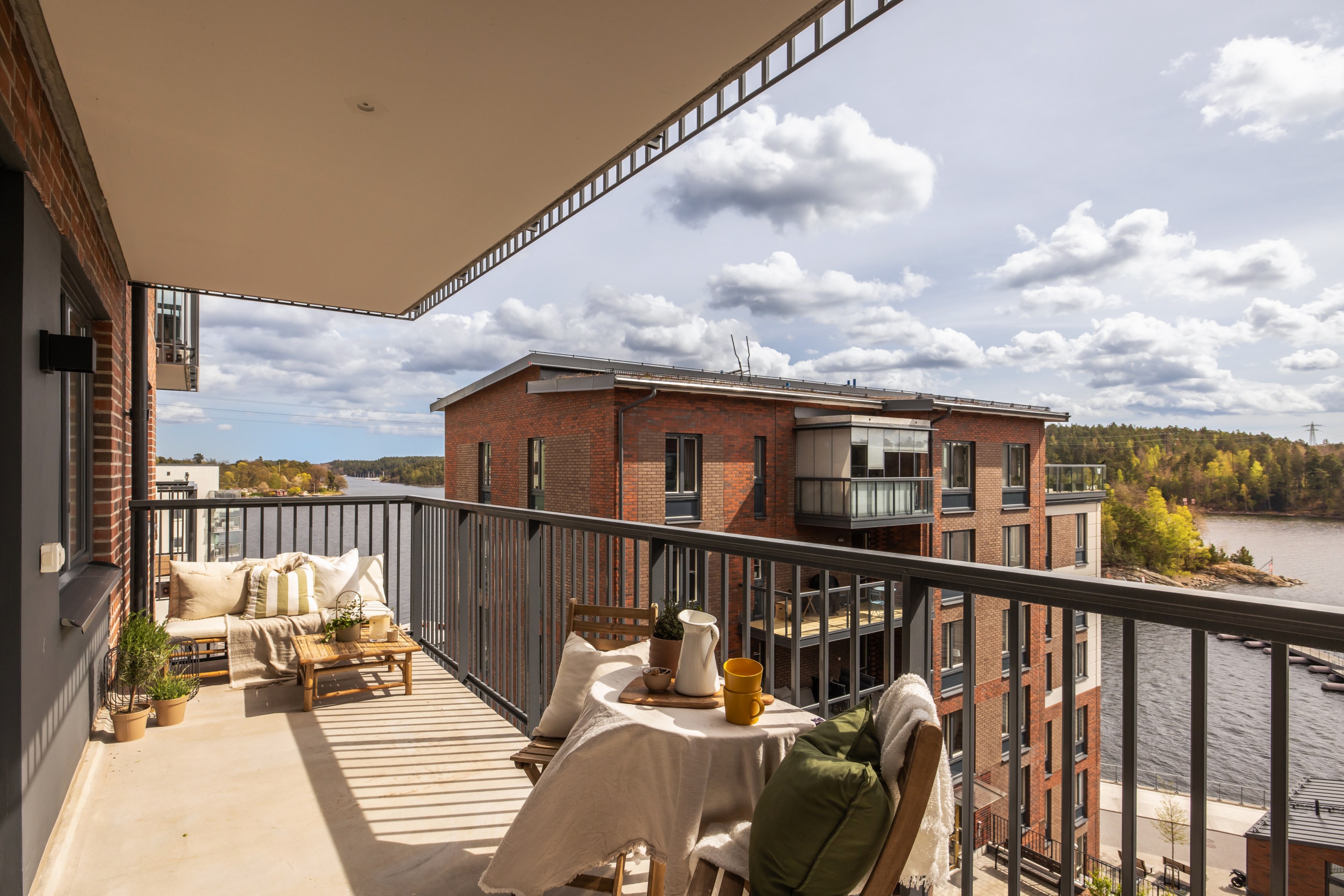 Bostadsbild från Tollareslingan 22, 5 tr, Såld i Tollare, Nacka