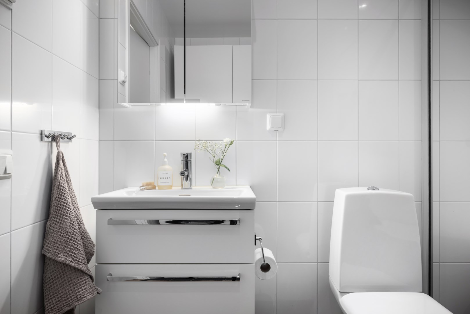 Bostadsbild från Tollareslingan 22, 5 tr, Såld i Tollare, Nacka