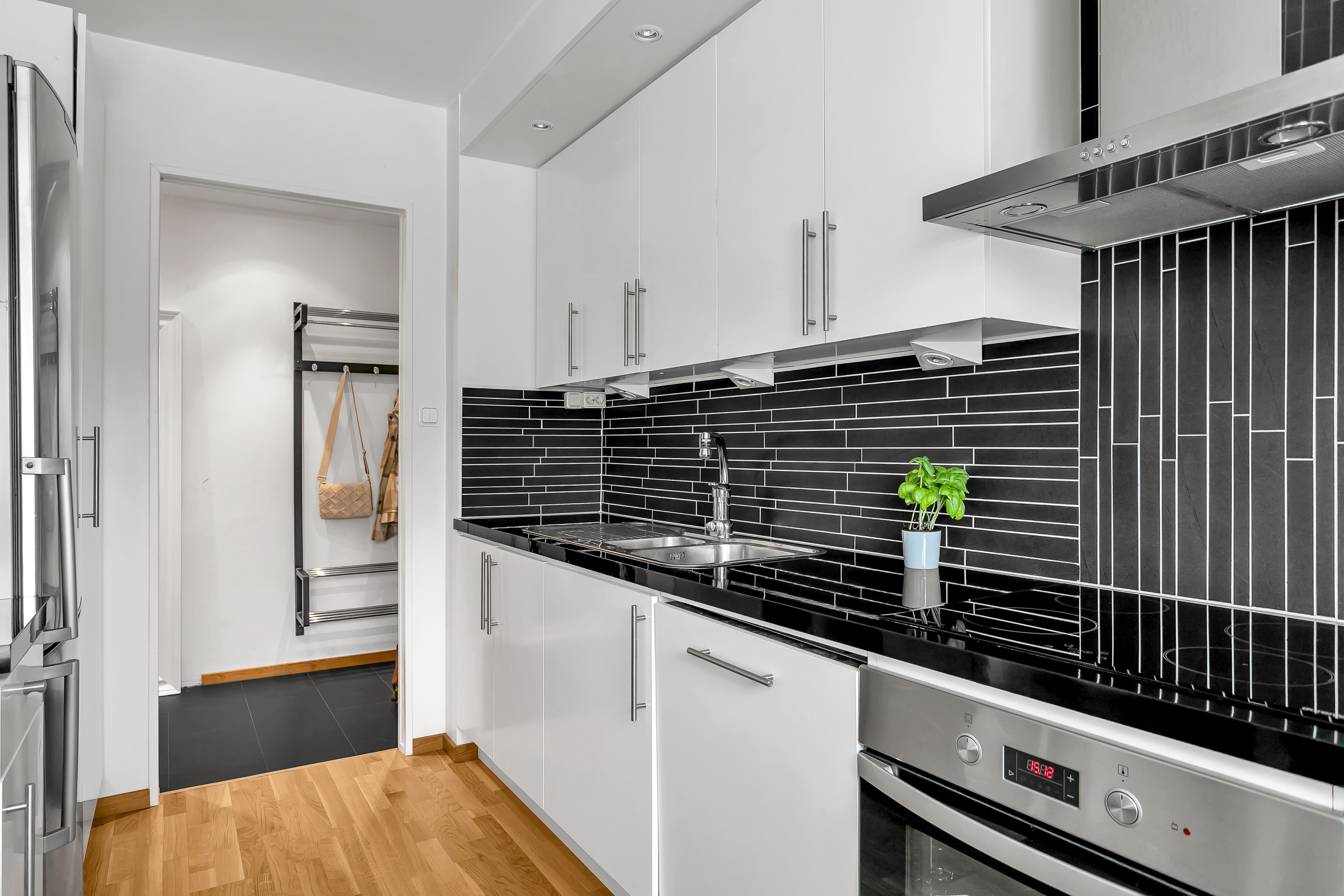 Bostadsbild från Gröna gatan 11, Såld i Salabacke, Uppsala