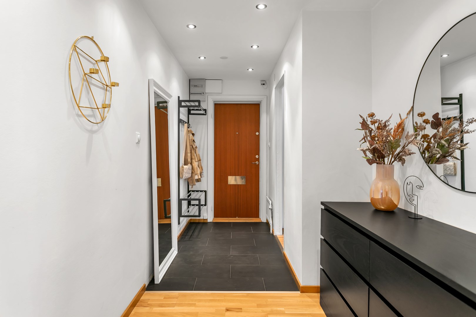 Bostadsbild från Gröna gatan 11, Såld i Salabacke, Uppsala