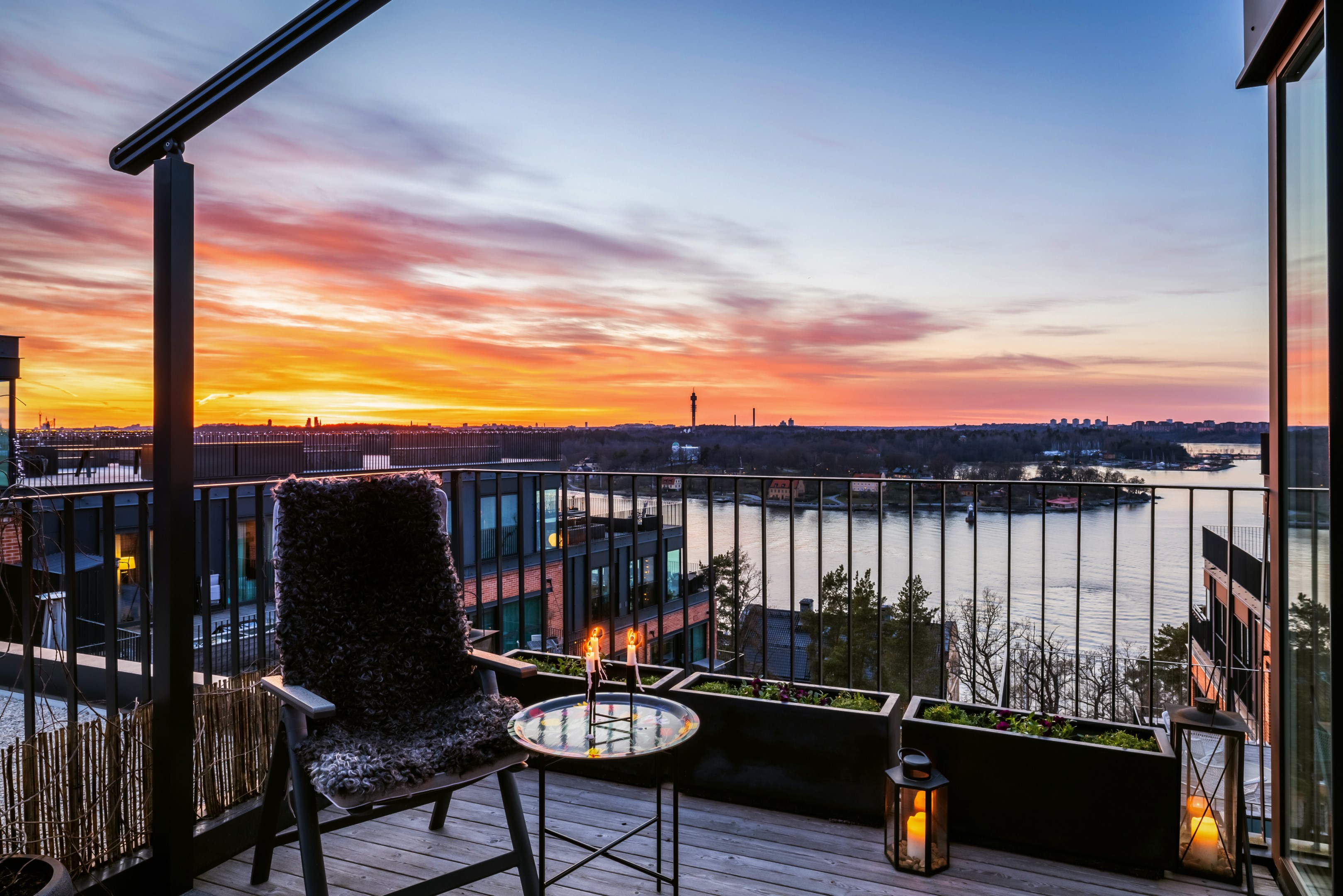 Bostadsbild från Fabrikörvägen 4D, takterrass., Såld i Nacka Strand, Nacka