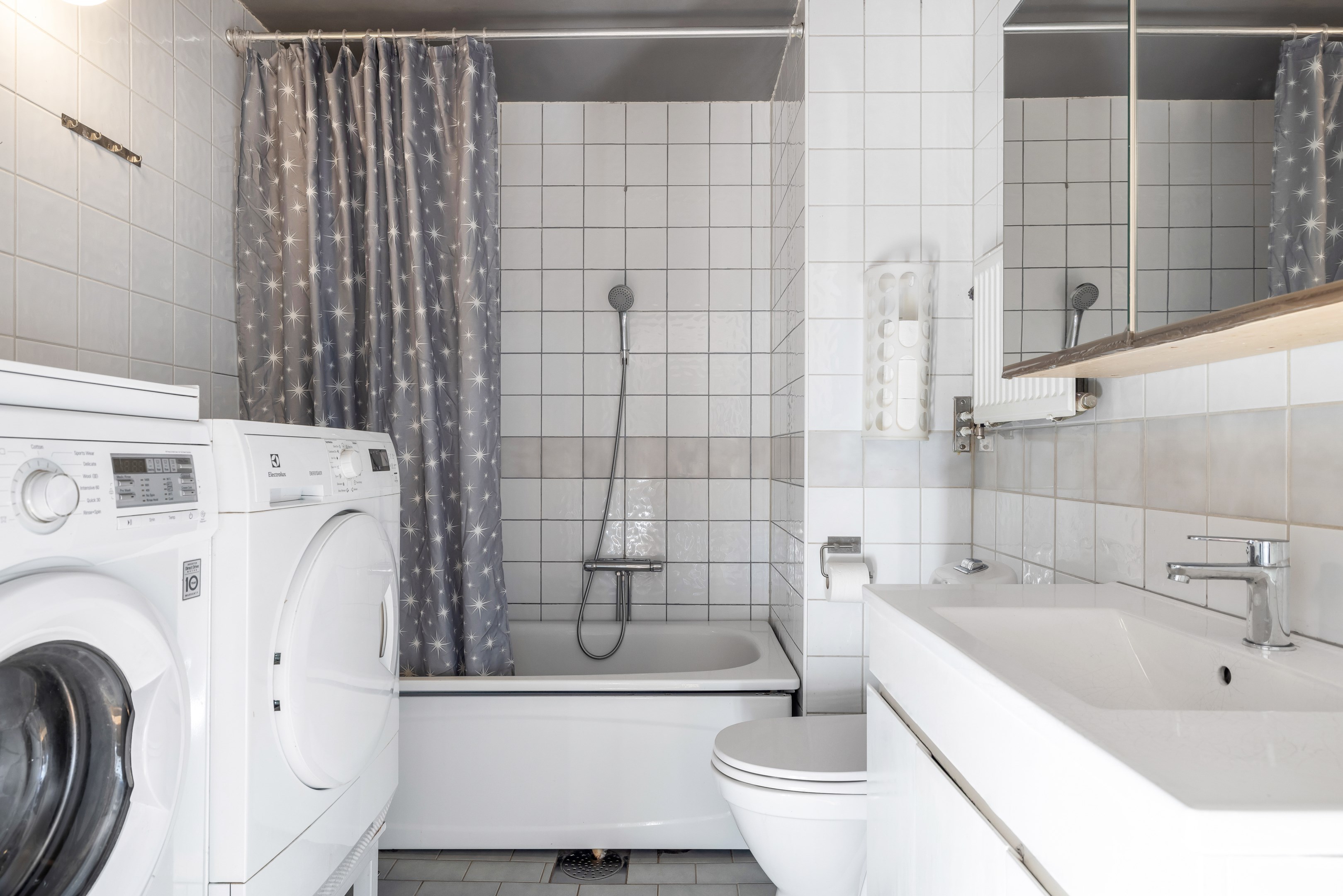 Bostadsbild från Stenrösvägen 49, Till salu i Stenhagen, Uppsala