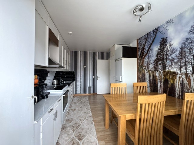 Kök med matplats