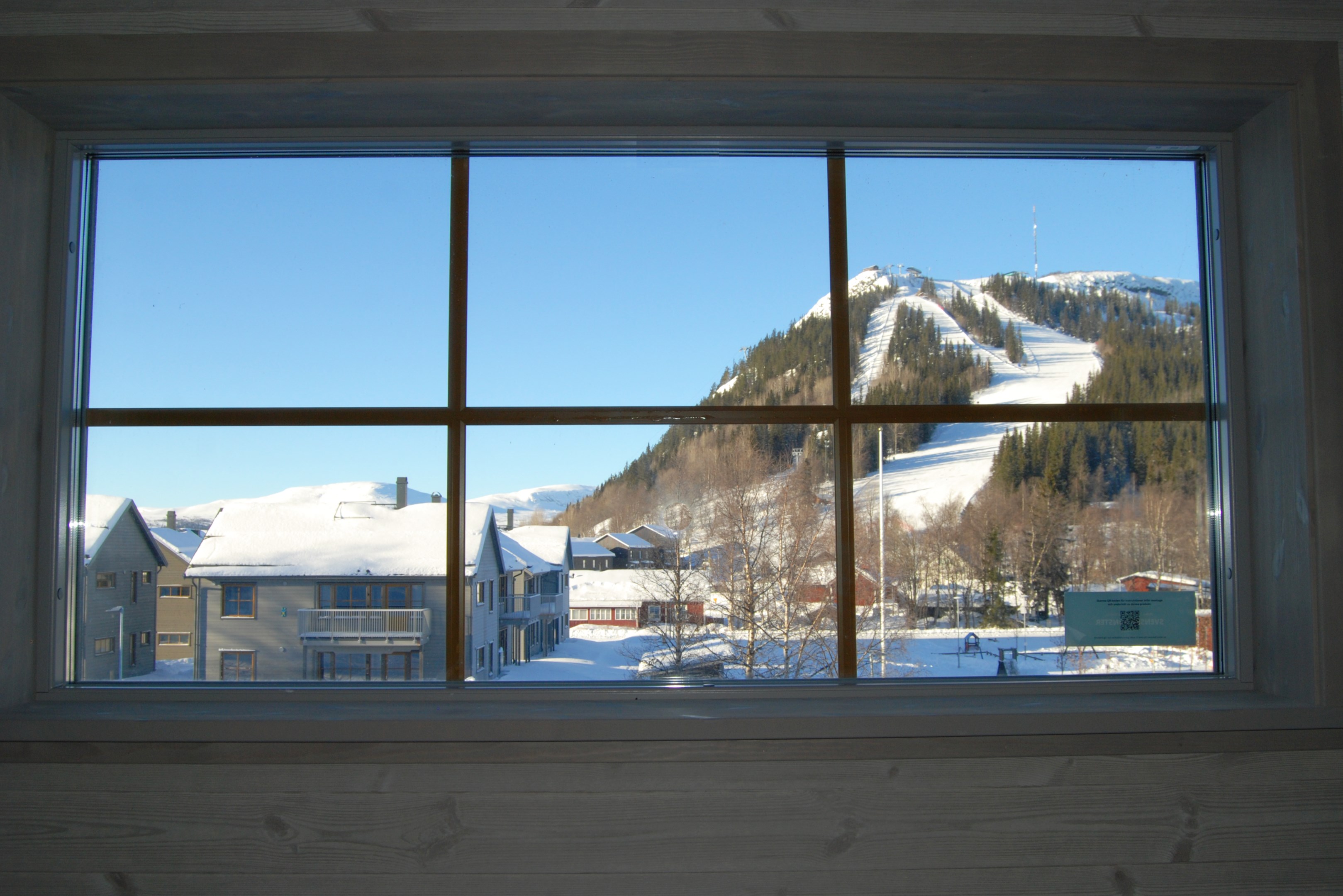 Samma vy en soligare dag.