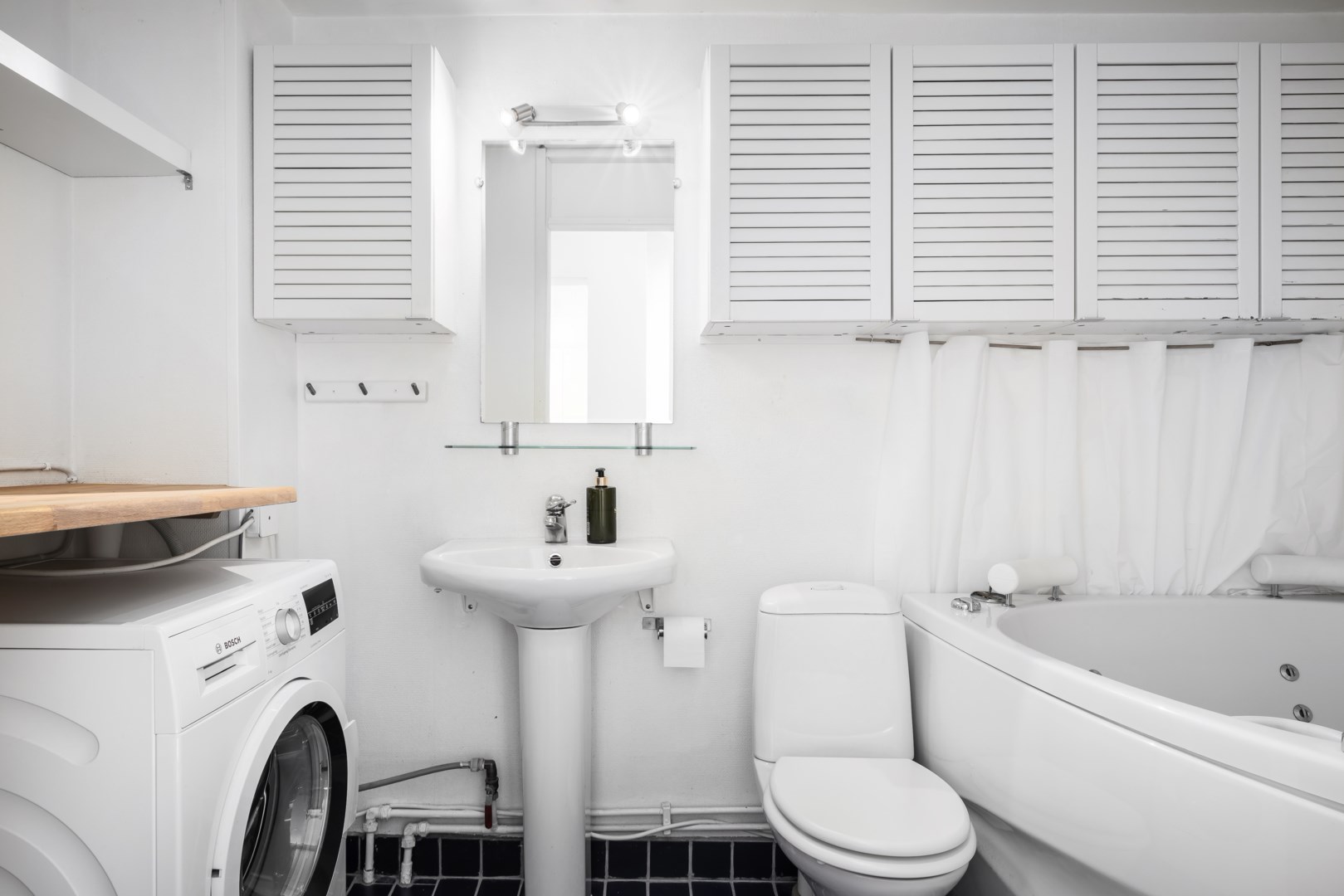 Bostadsbild från Storholmsvägen 48, Såld i Östra Orminge, Nacka