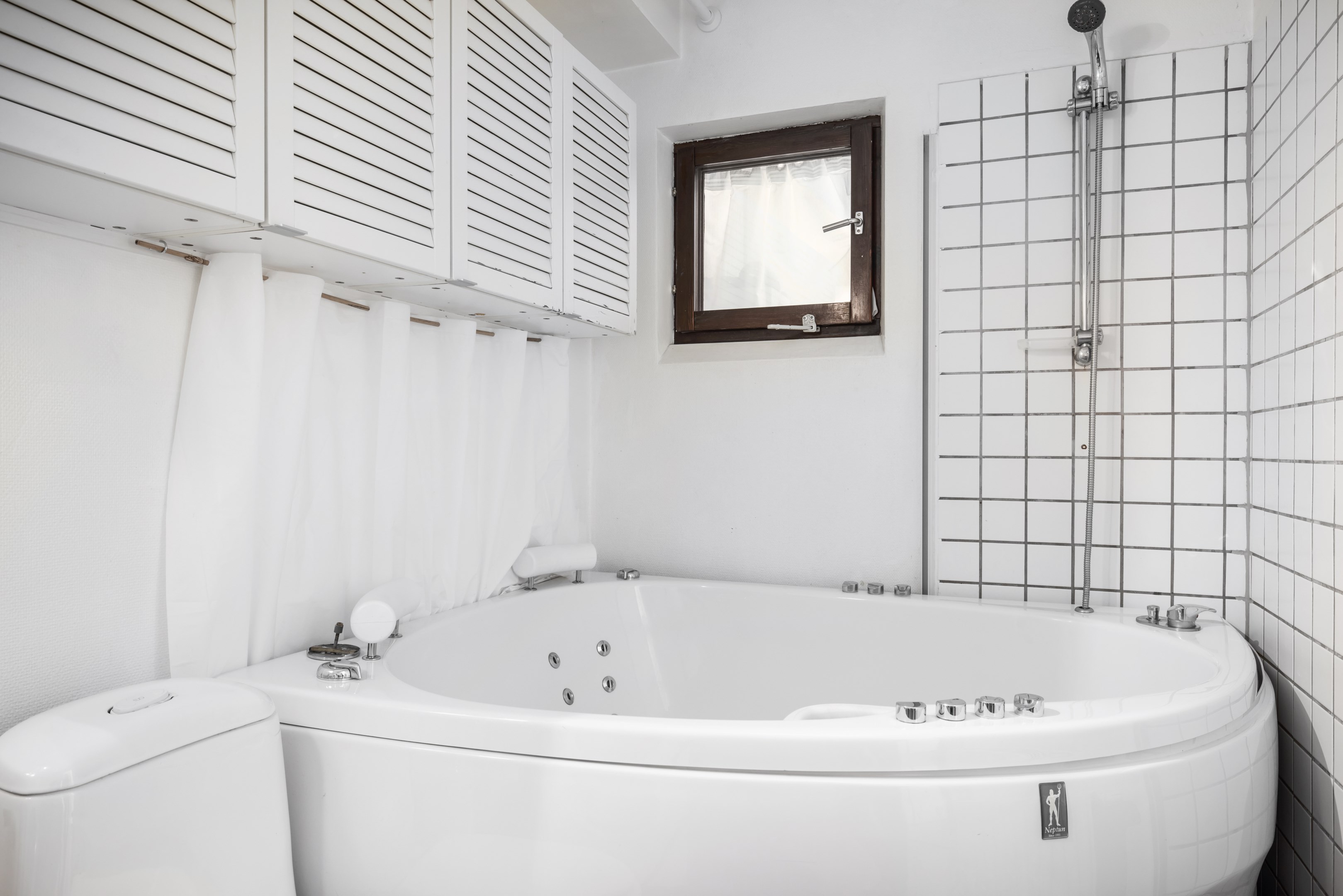 Bostadsbild från Storholmsvägen 48, Såld i Östra Orminge, Nacka