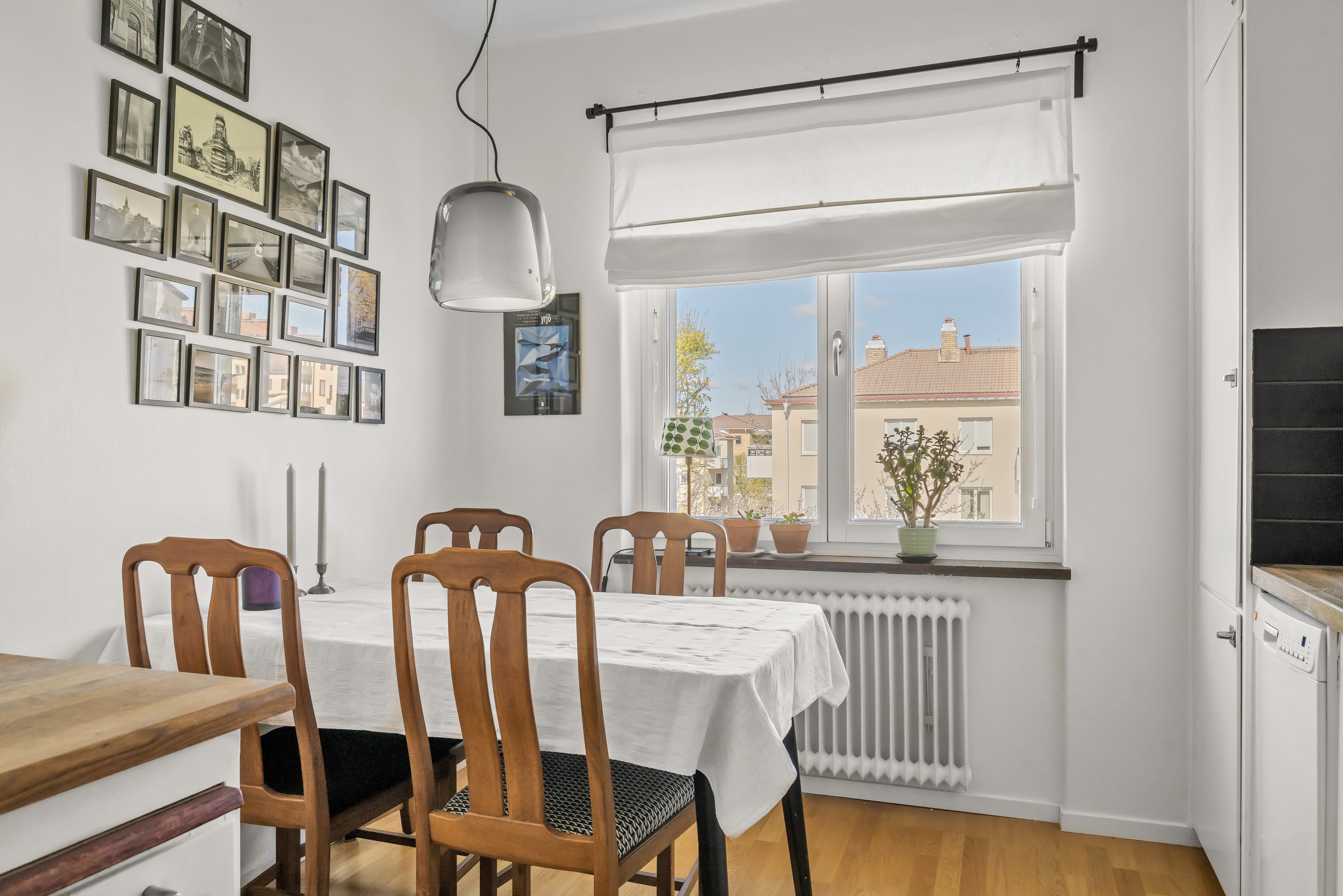 Bostadsbild från Lästmakargatan 12B, Såld i Salabacke, Uppsala