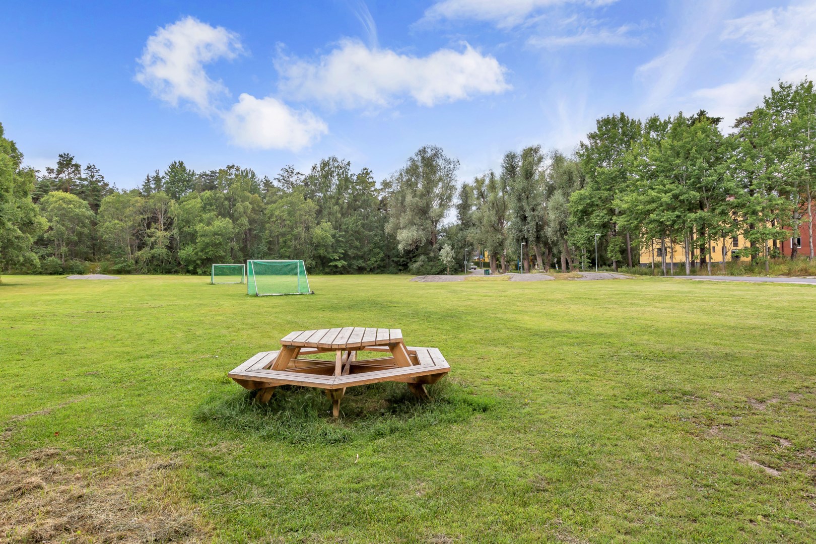 Bostadsbild från Lindsbergsgatan 10B, Såld i Sommarro, Uppsala