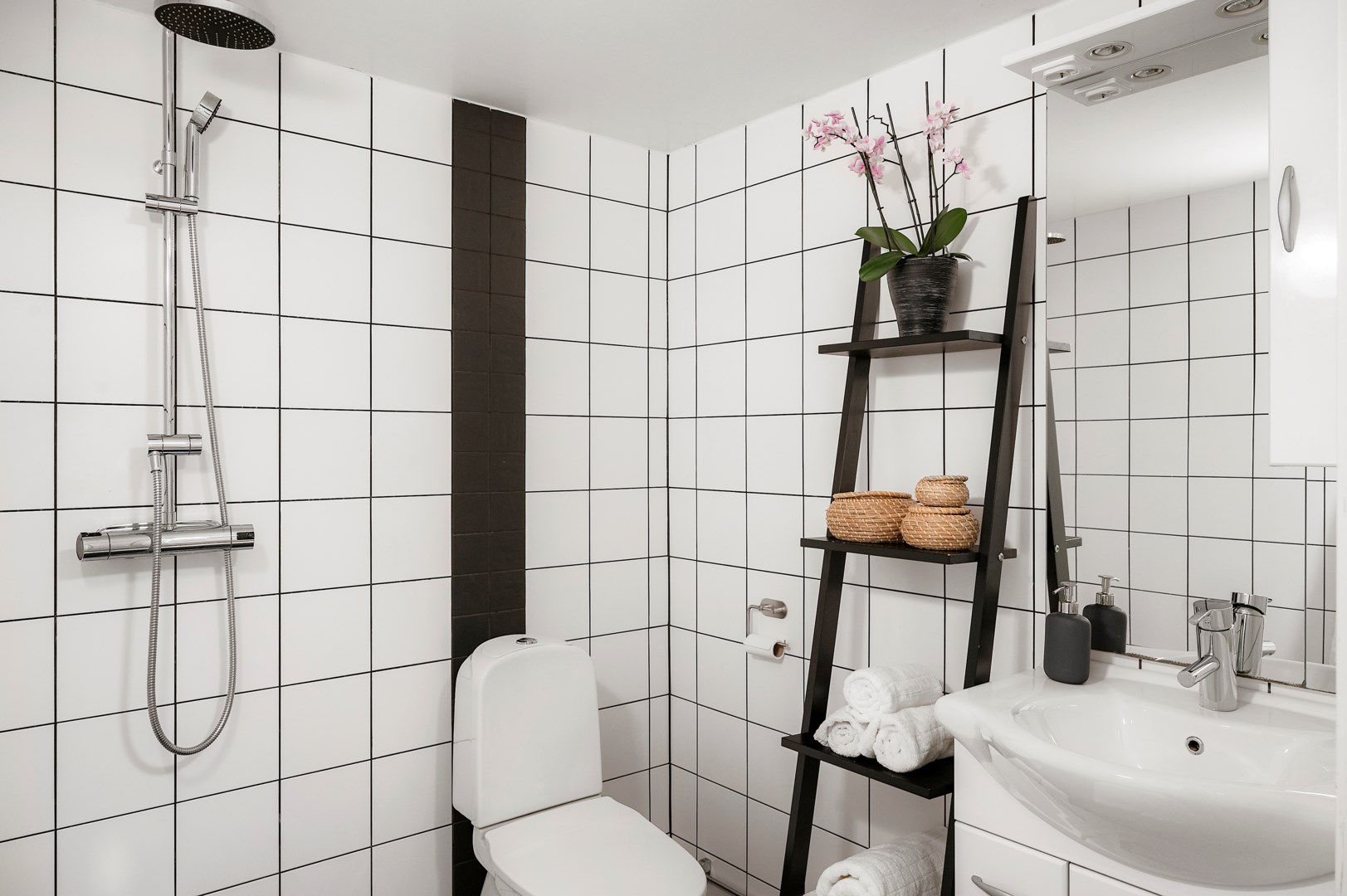 Bostadsbild från Ektorpsvägen 9D, Såld i Ektorp, Nacka