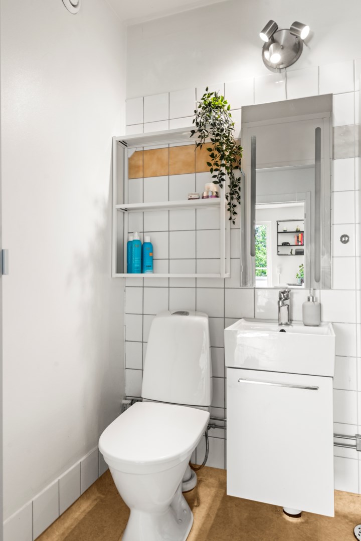 Bostadsbild från Edinsvägen 8, Såld i Ektorp, Nacka