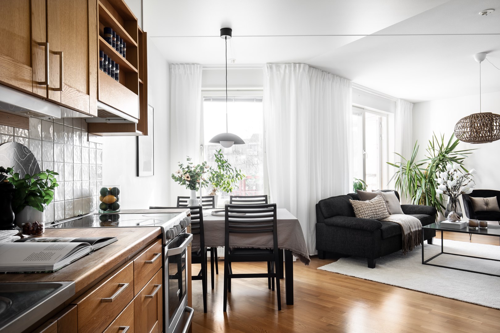 Bostadsbild från Järla Gårdsväg 23, Såld i Järla sjö, Nacka