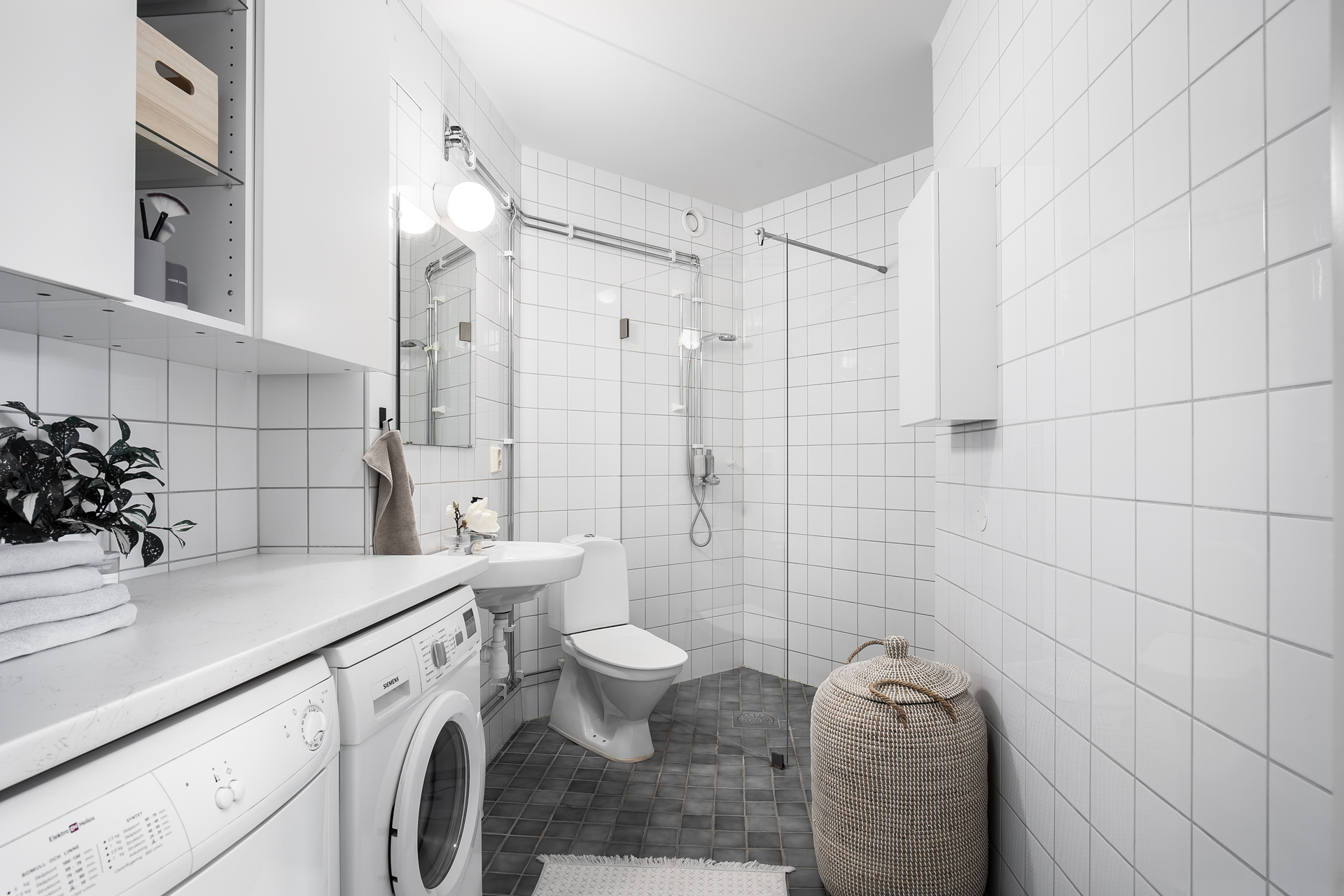 Bostadsbild från Järla Gårdsväg 23, Såld i Järla sjö, Nacka