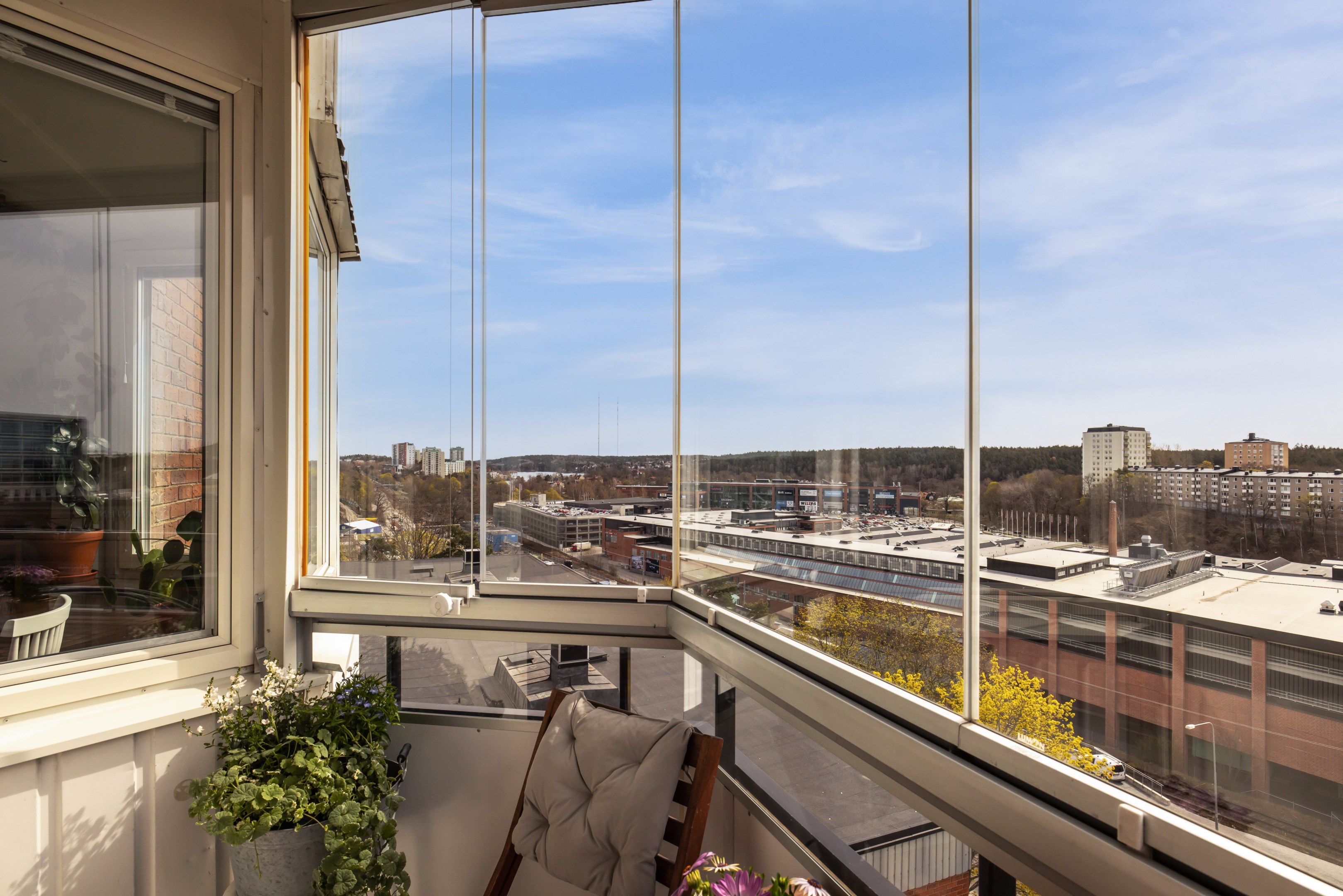 Bostadsbild från Alphyddevägen 25, Såld i , Nacka