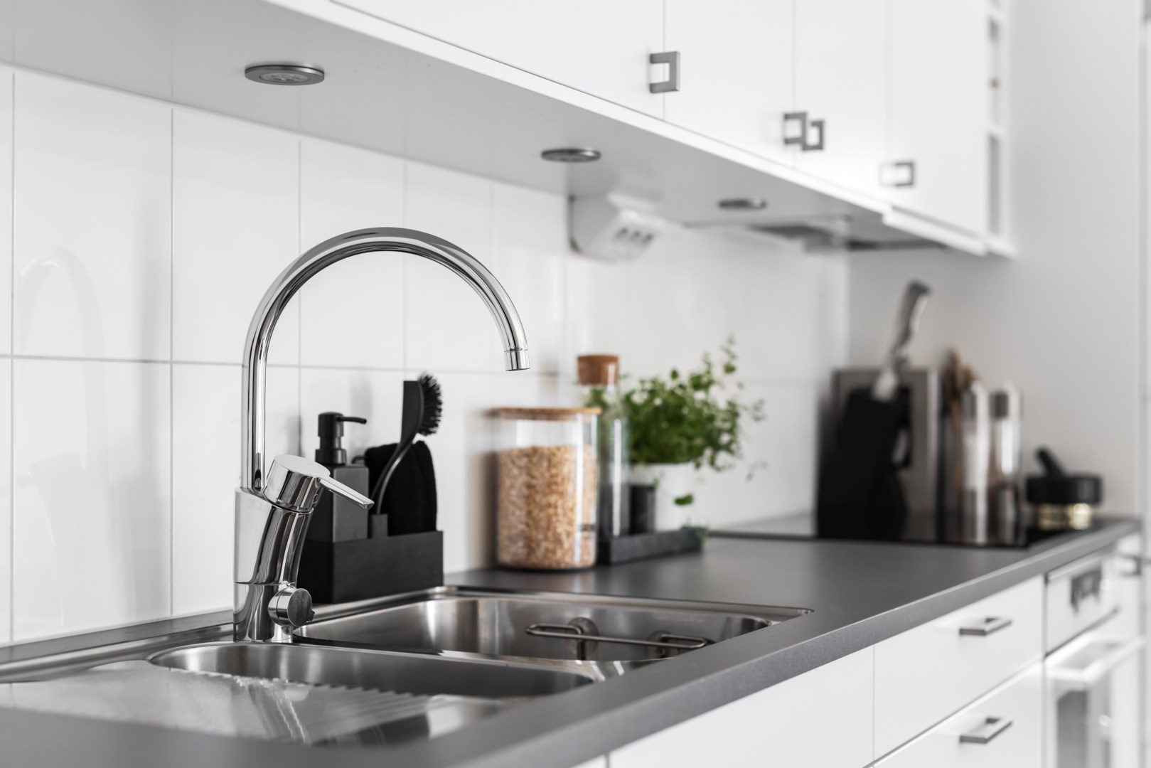 Bostadsbild från Tollareslingan 12, 9 tr, Såld i Tollare, Nacka