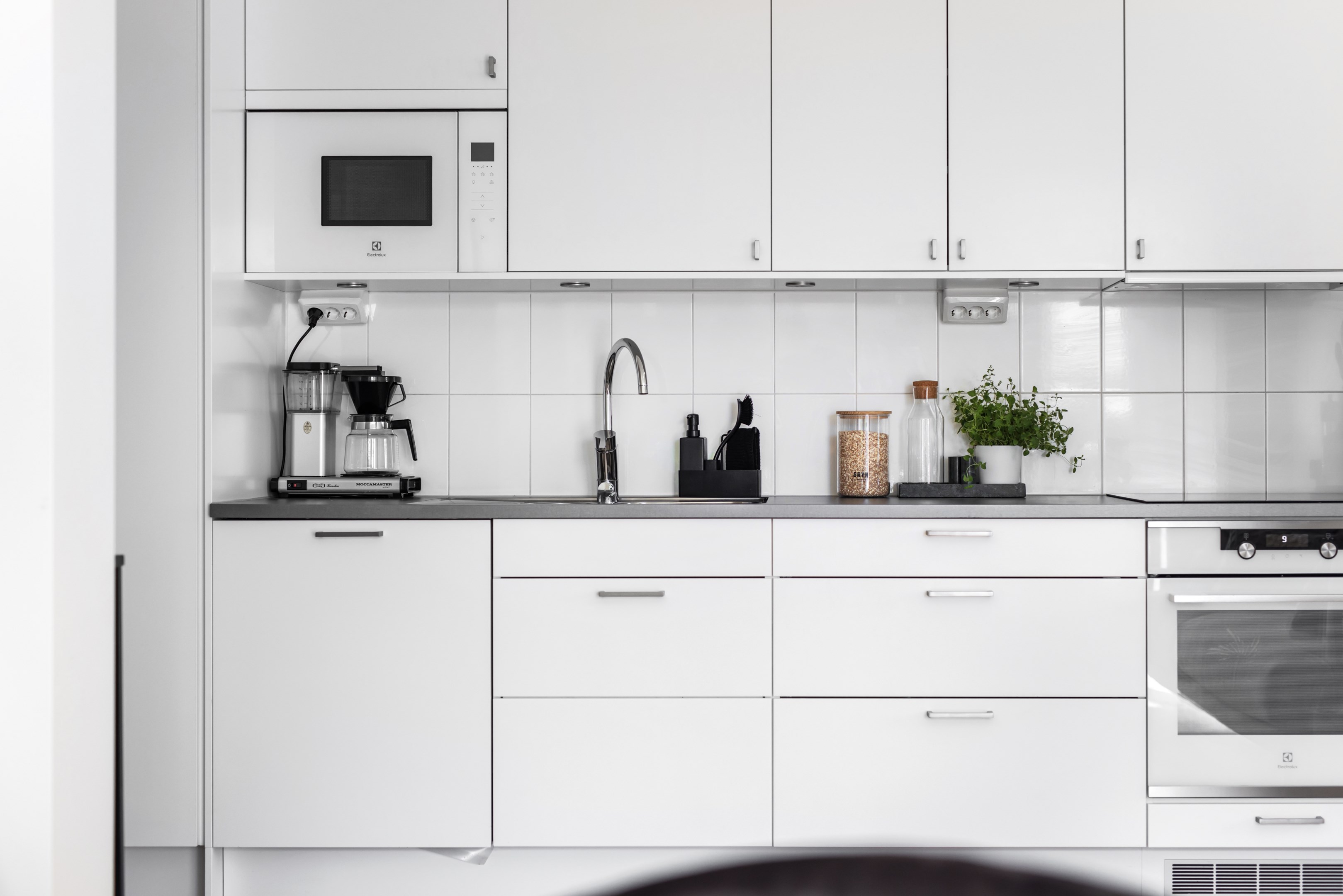 Bostadsbild från Tollareslingan 12, 9 tr, Såld i Tollare, Nacka