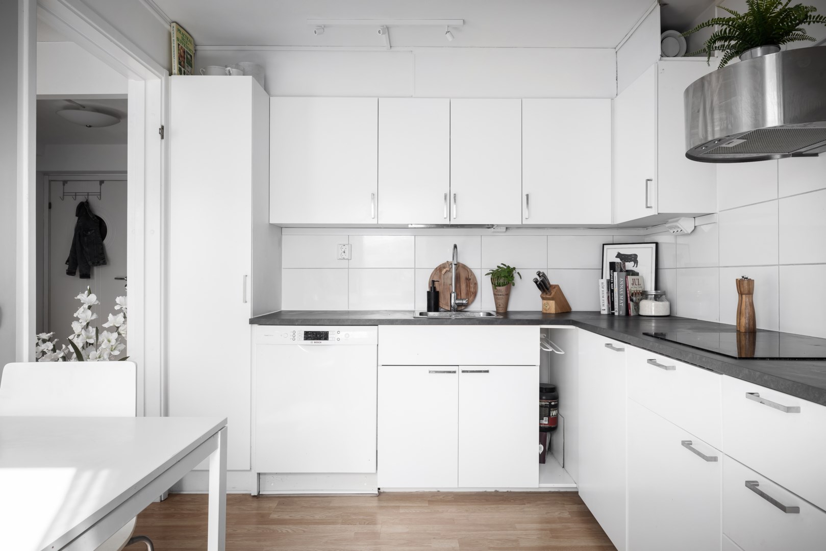 Bostadsbild från Fyrspannsvägen 42, Såld i Jarlaberg, Nacka