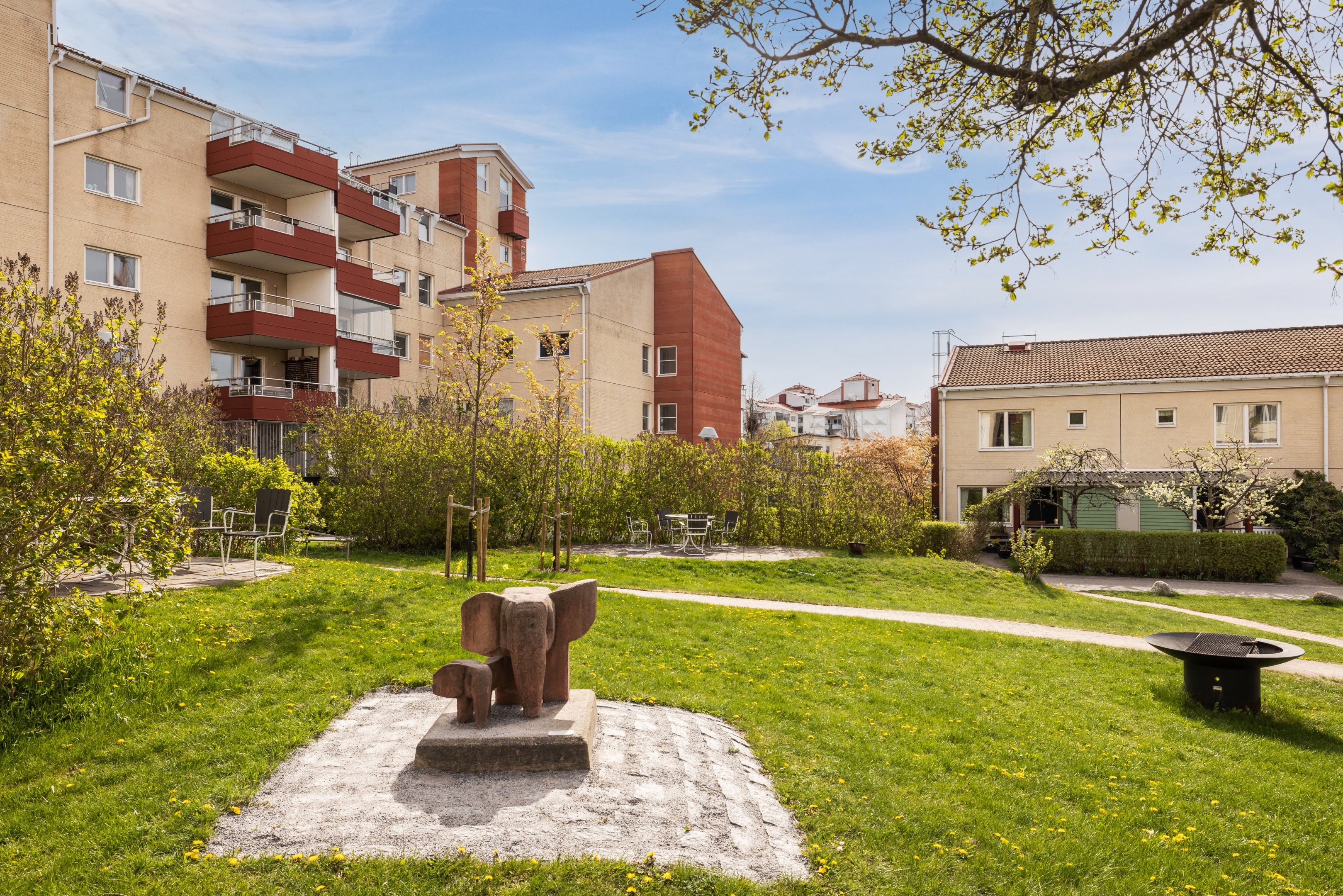 Bostadsbild från Fyrspannsvägen 42, Såld i Jarlaberg, Nacka