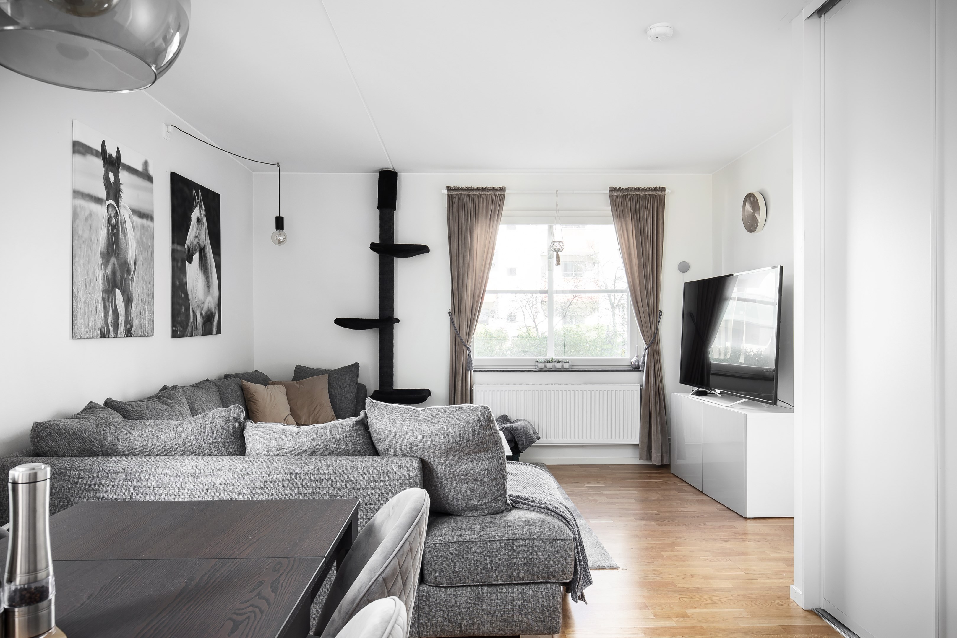 Bostadsbild från Stig Lindbergs gata 10, Såld i Porslinskvarteren, Värmdö