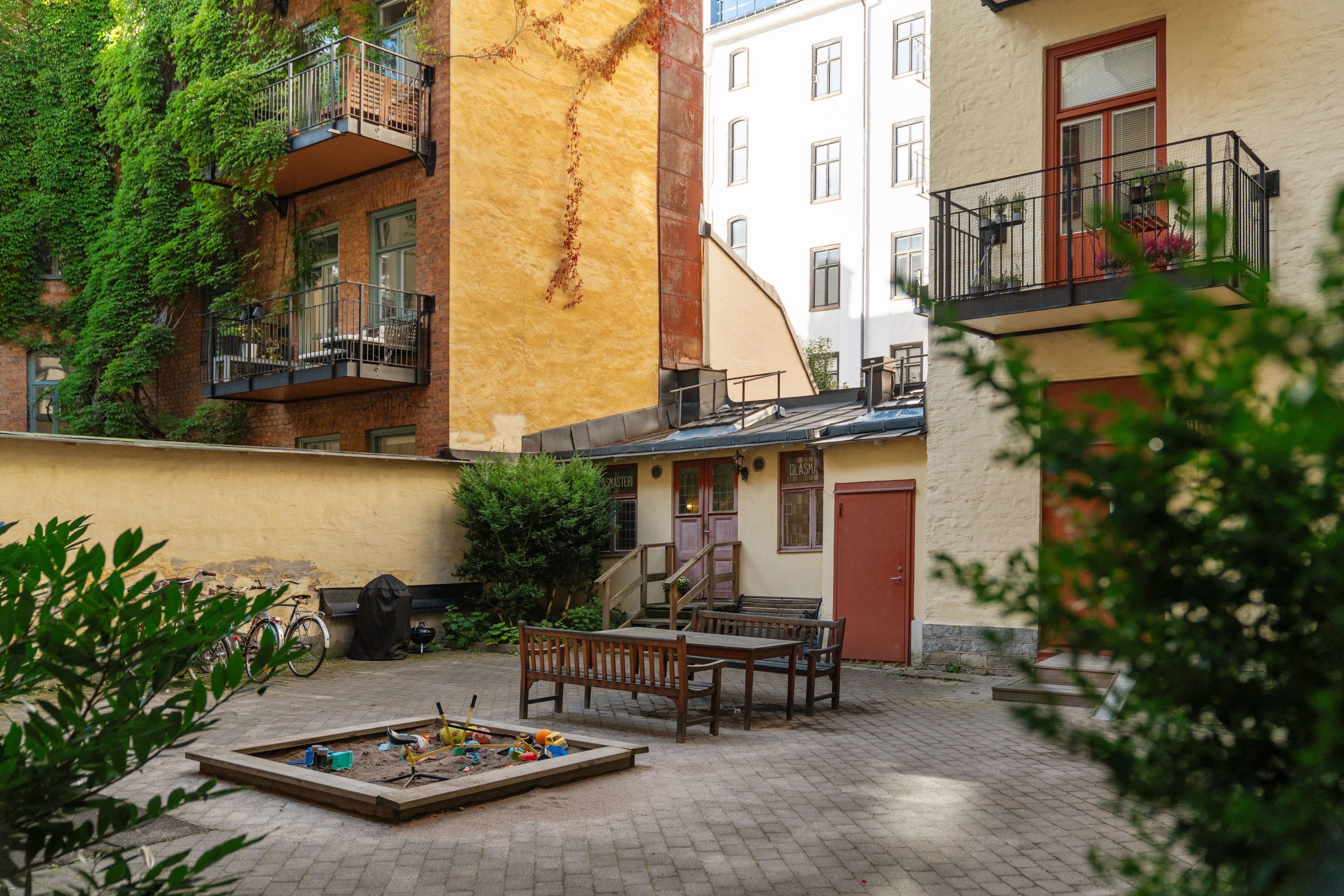 Bostadsbild från Hjärnegatan 2, Till salu i Kungsholmen, Stockholm