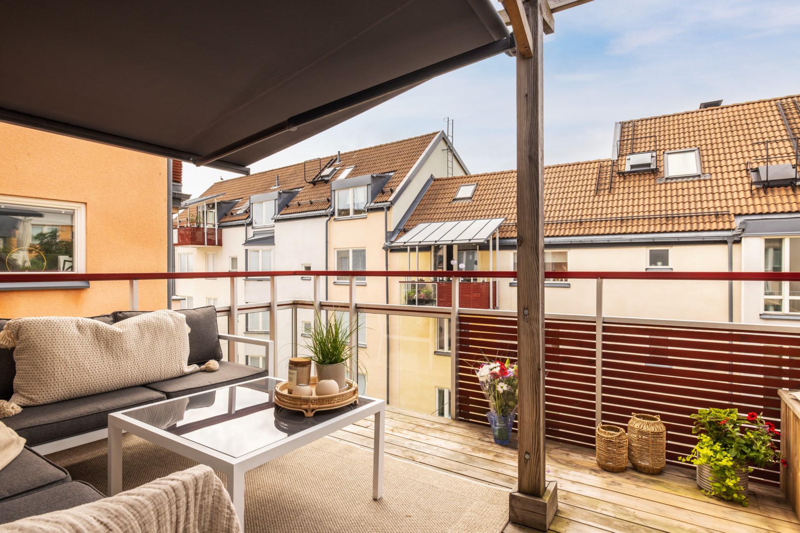 Bostadsbild från Järla Gårdsväg 24, Såld i Järla sjö, Nacka