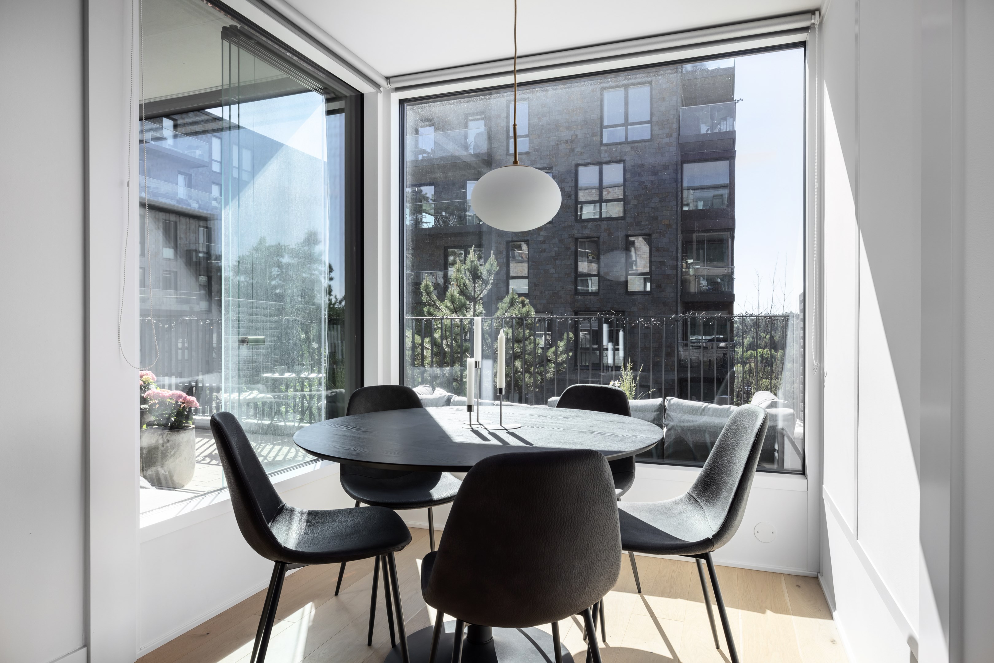 Bostadsbild från Tollarevägen 51, Såld i Tollare, Nacka