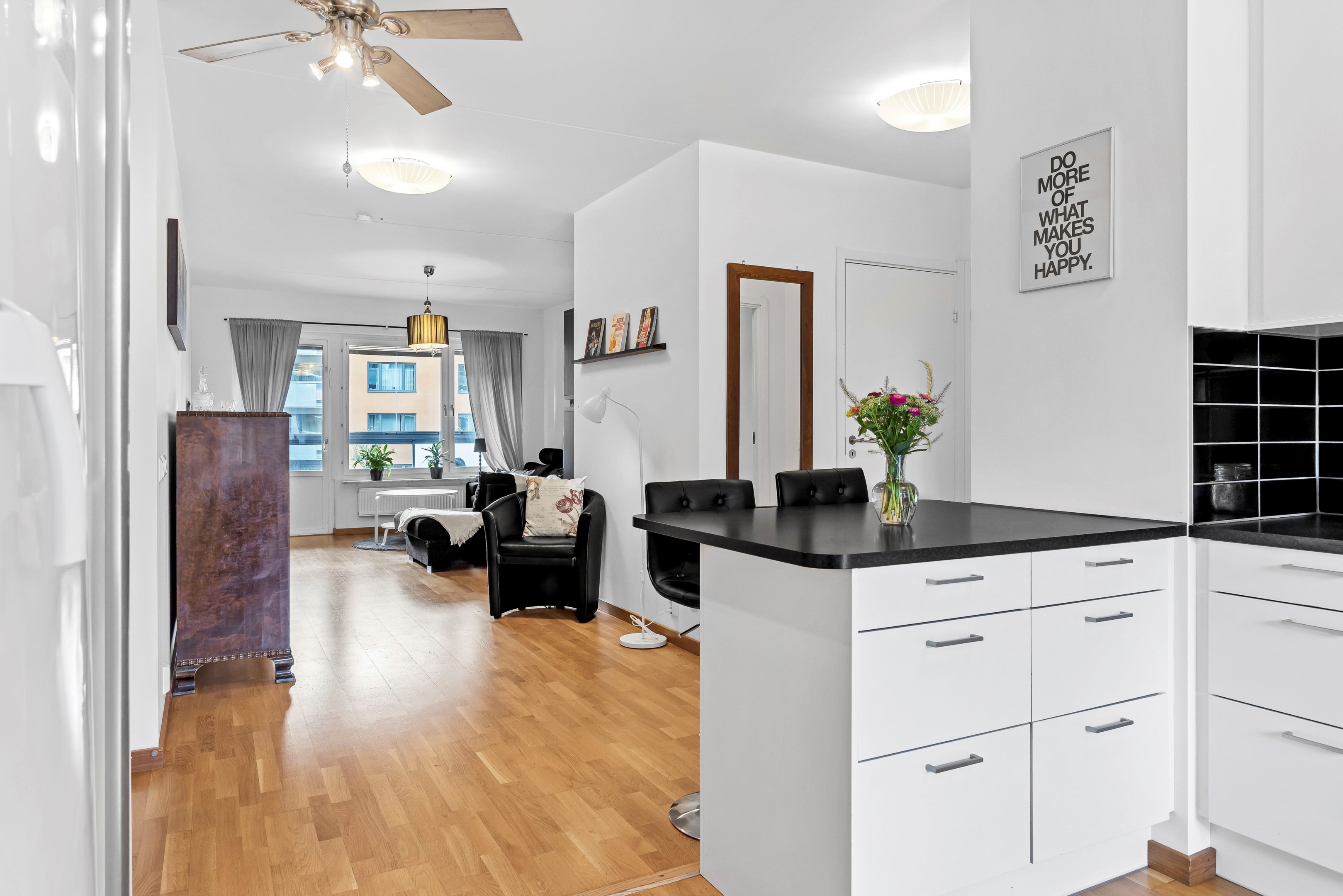 Bostadsbild från Vattholmavägen 6C, Såld i Kapellgärdet, Uppsala