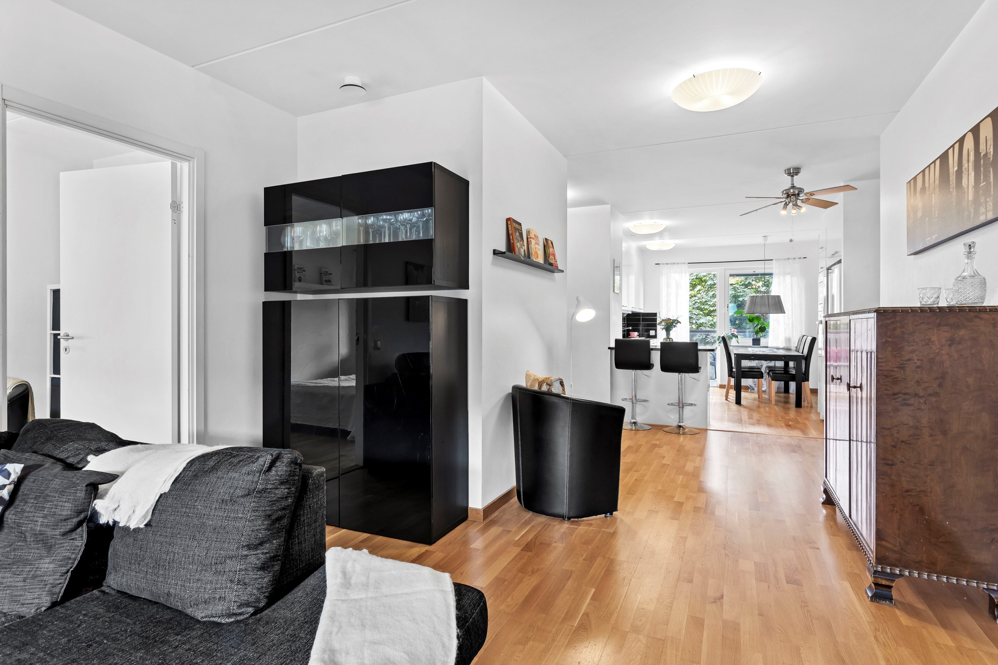 Bostadsbild från Vattholmavägen 6C, Såld i Kapellgärdet, Uppsala