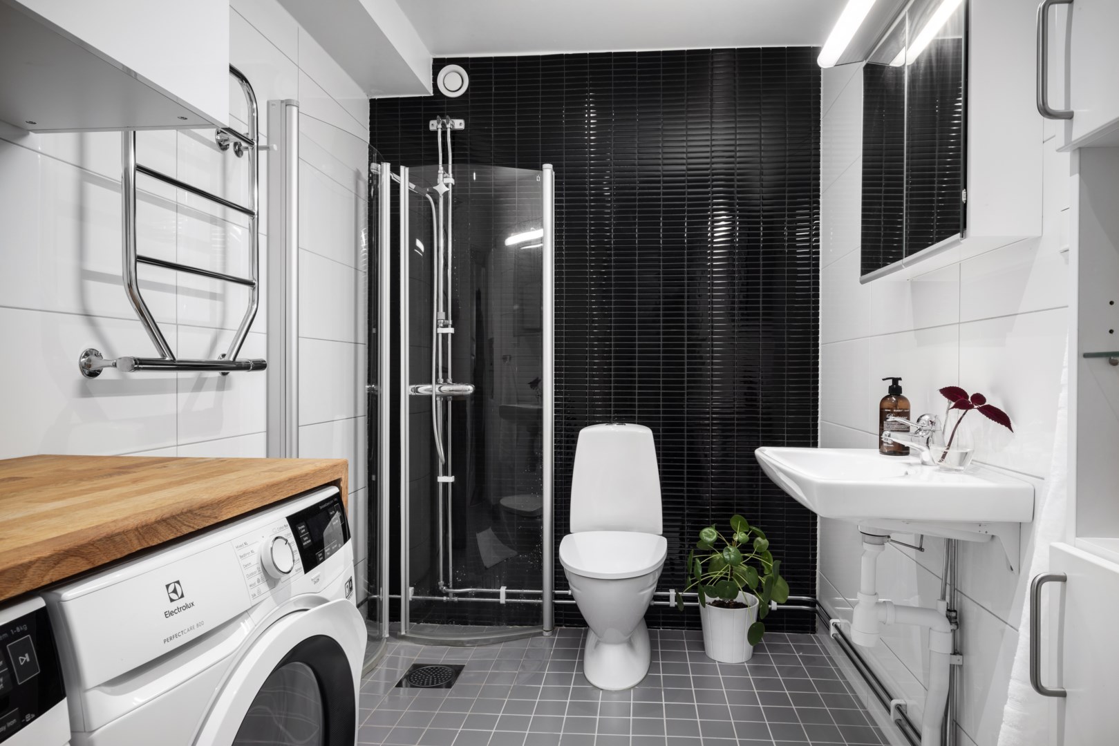 Bostadsbild från Barnhemsvägen 10, Såld i Skuru, Nacka