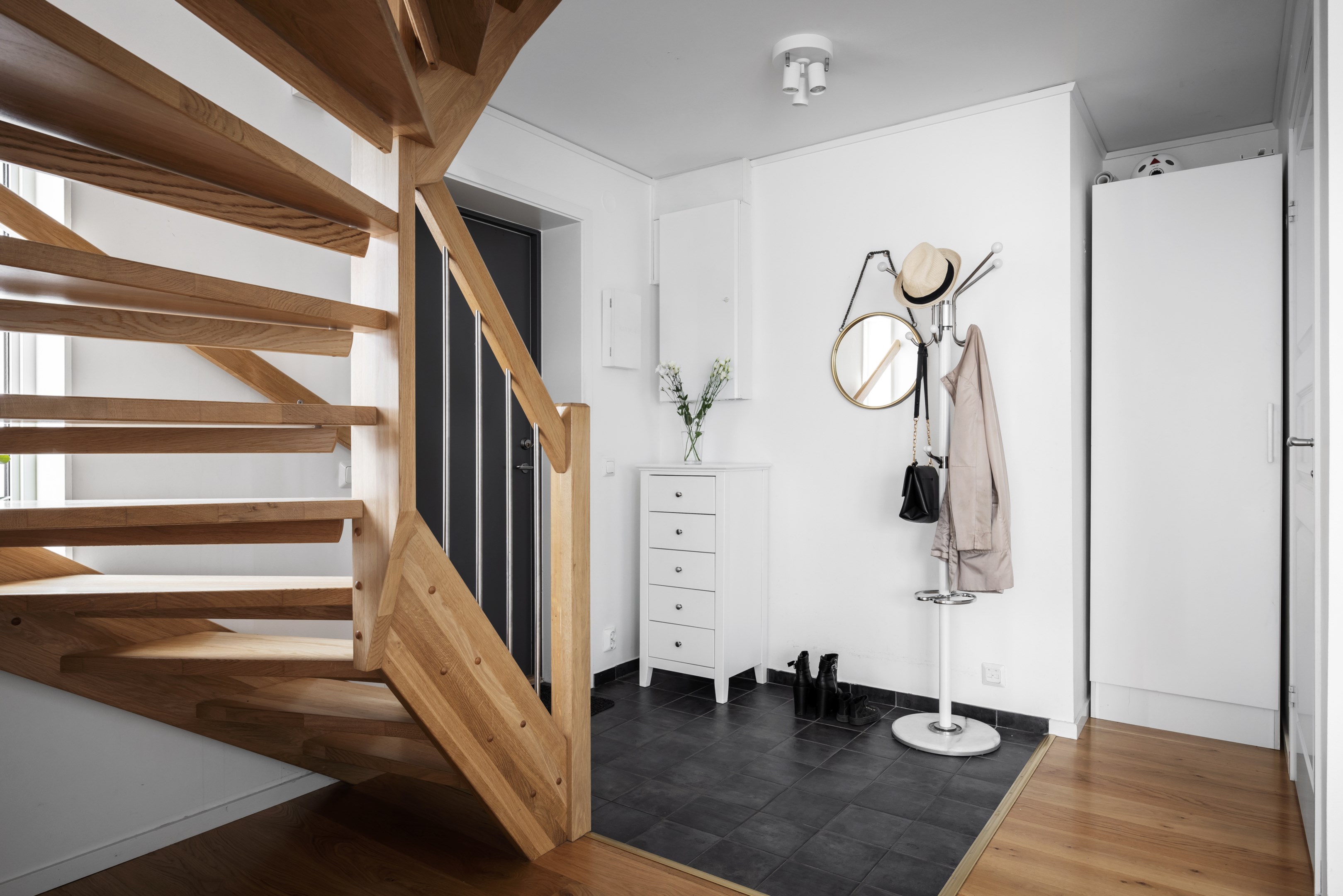 Bostadsbild från Barnhemsvägen 10, Såld i Skuru, Nacka