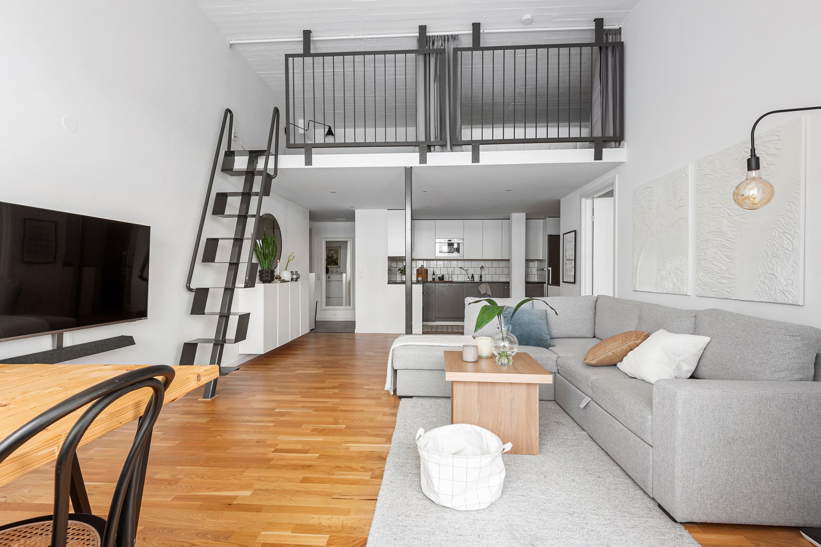 Bostadsbild från Stig Lindbergs Gata 17A, Såld i Porslinskvarteren, Värmdö