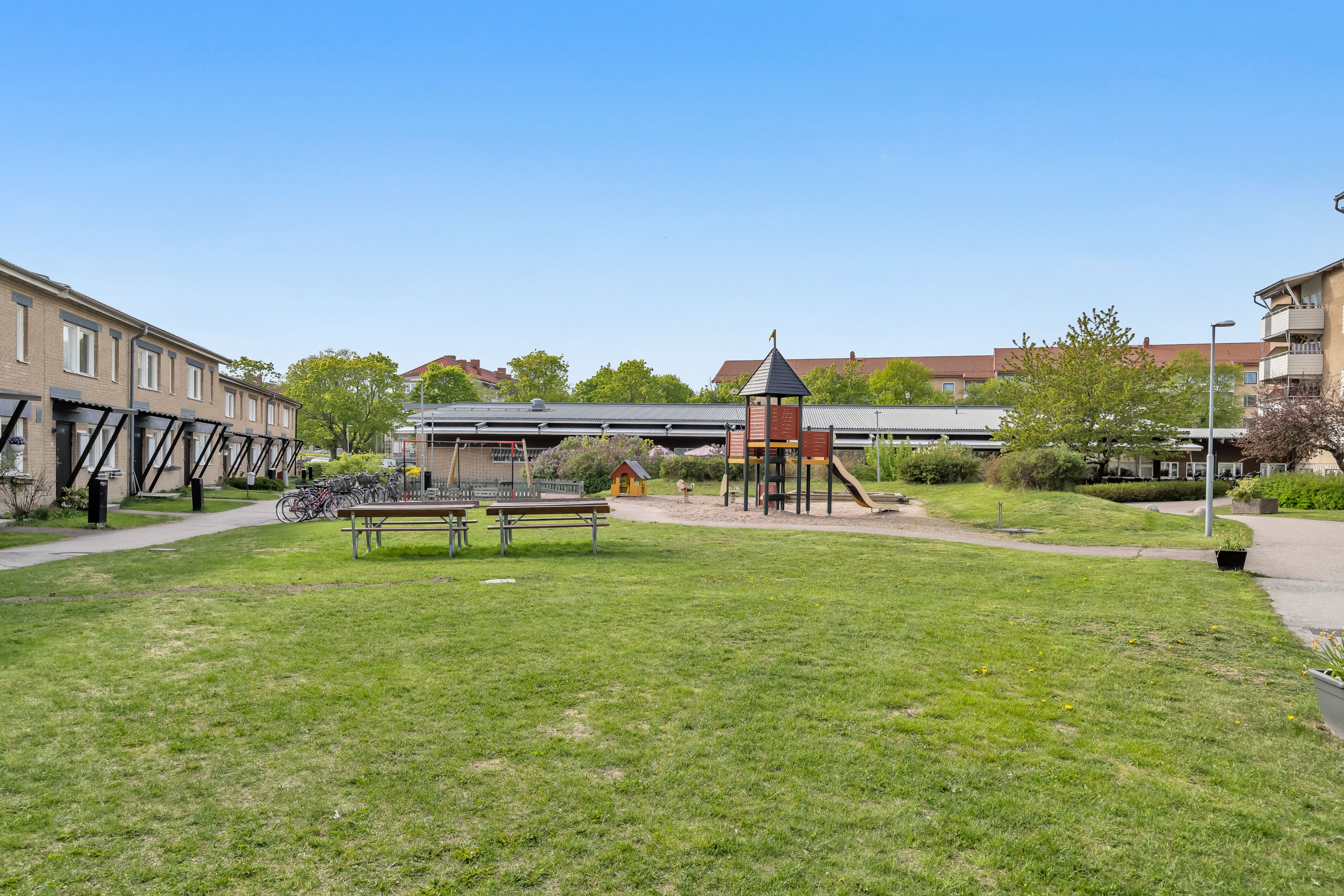 Bostadsbild från Snickargatan 10, Såld i Salabacke, Uppsala