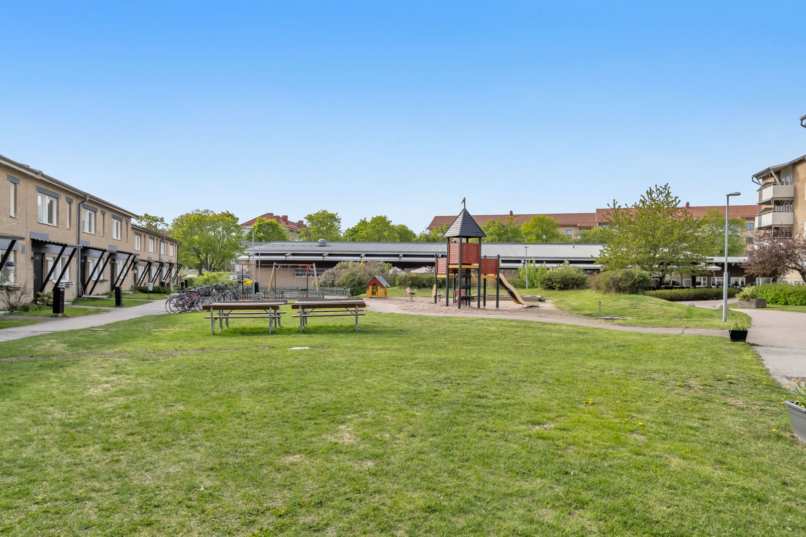 Bostadsbild från Snickargatan 10, Såld i Salabacke, Uppsala