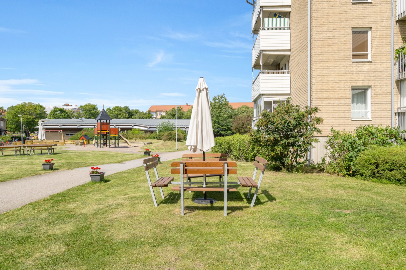 Bostadsbild från Snickargatan 10, Såld i Salabacke, Uppsala