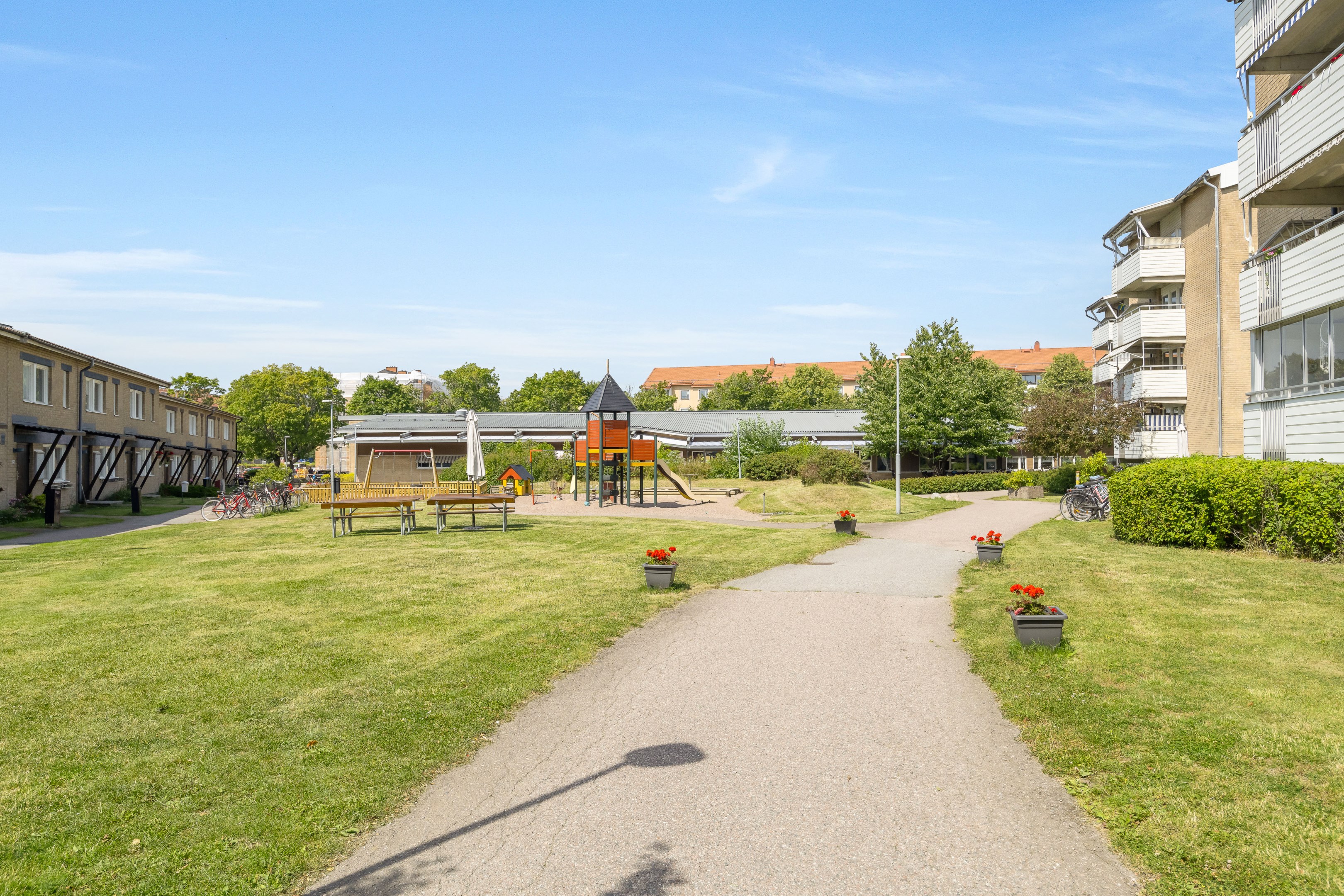 Bostadsbild från Snickargatan 10, Såld i Salabacke, Uppsala