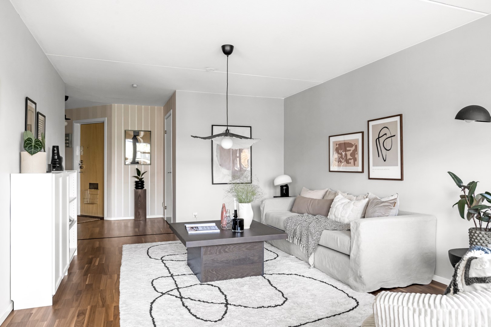 Bostadsbild från Snickargatan 10, Såld i Salabacke, Uppsala