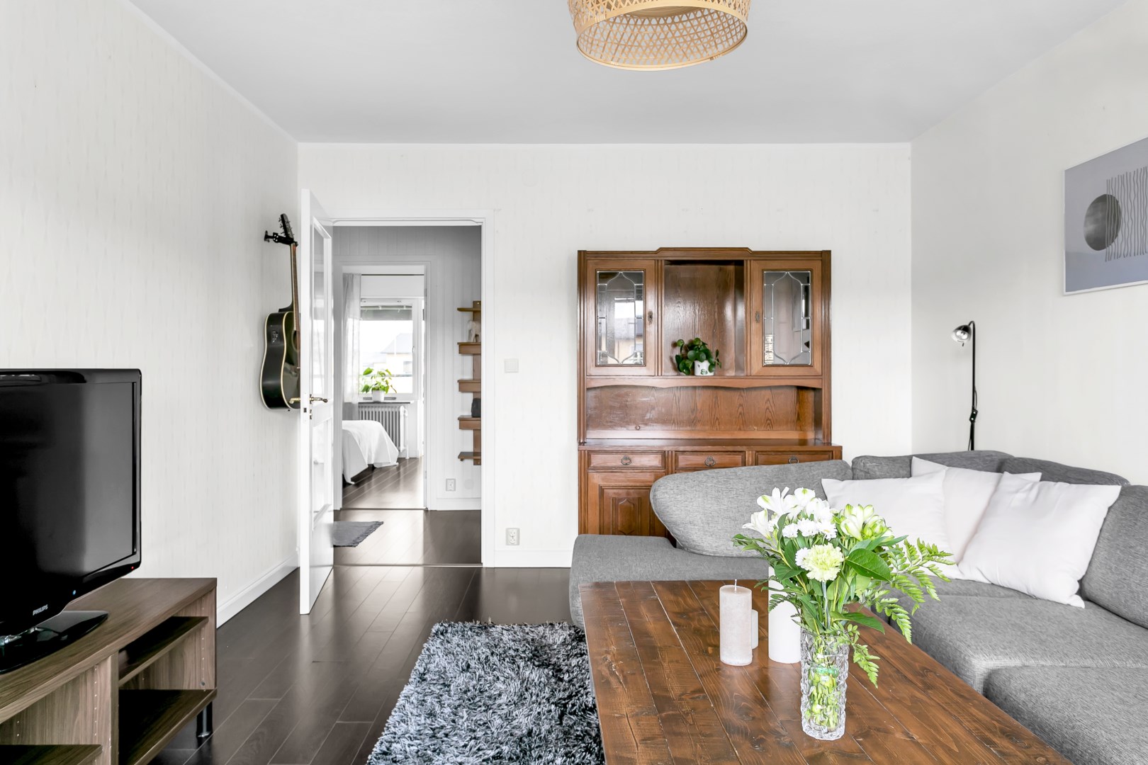 Bostadsbild från Regngatan 13, Till salu i Gränby, Uppsala