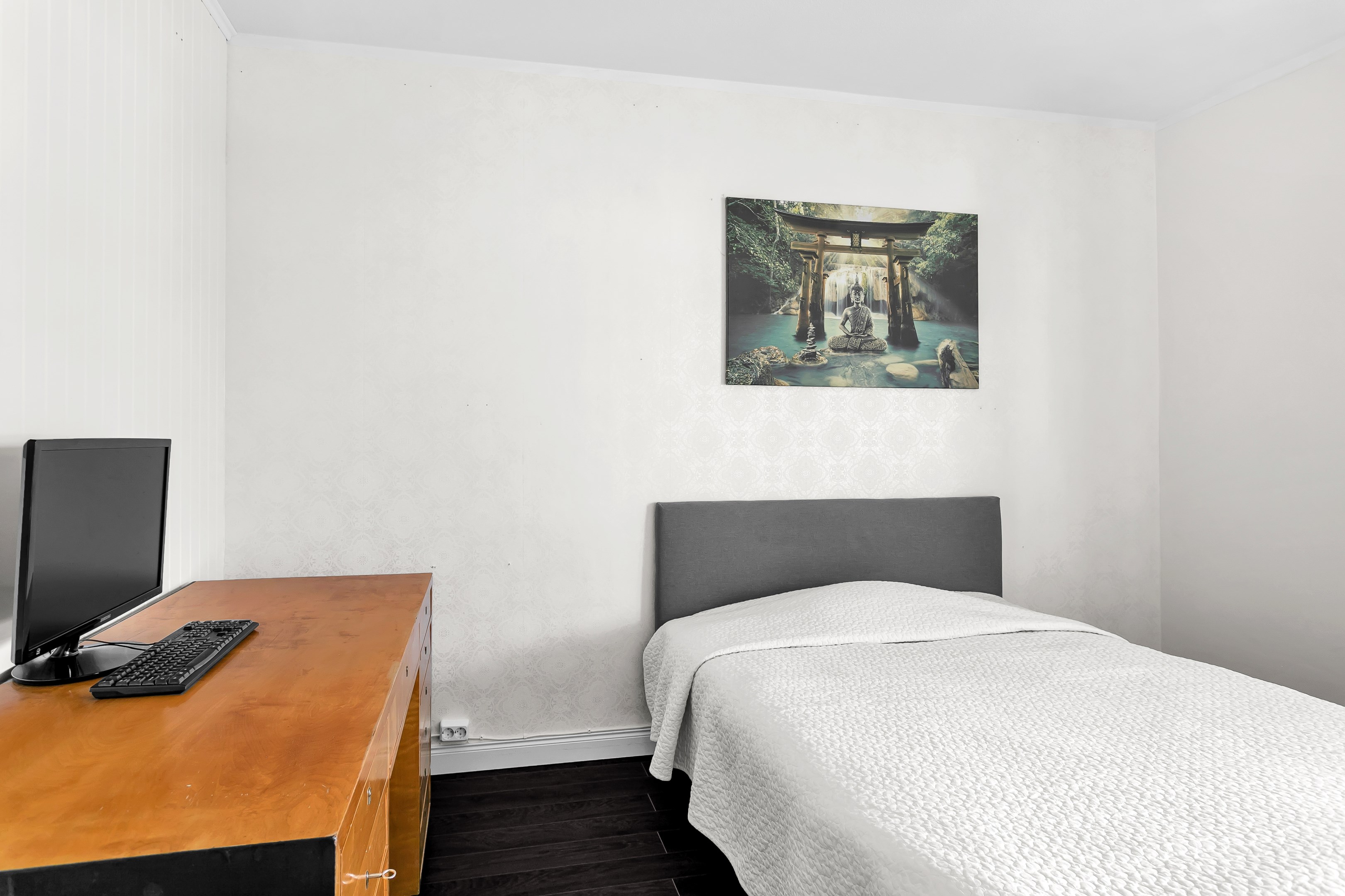 Bostadsbild från Regngatan 13, Till salu i Gränby, Uppsala