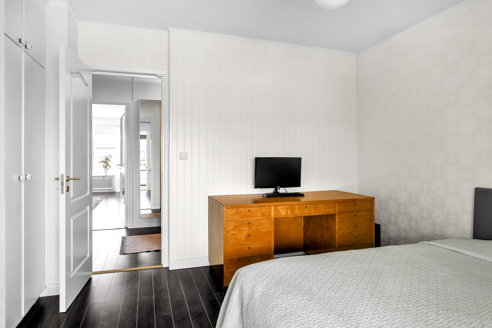 Bostadsbild från Regngatan 13, Till salu i Gränby, Uppsala