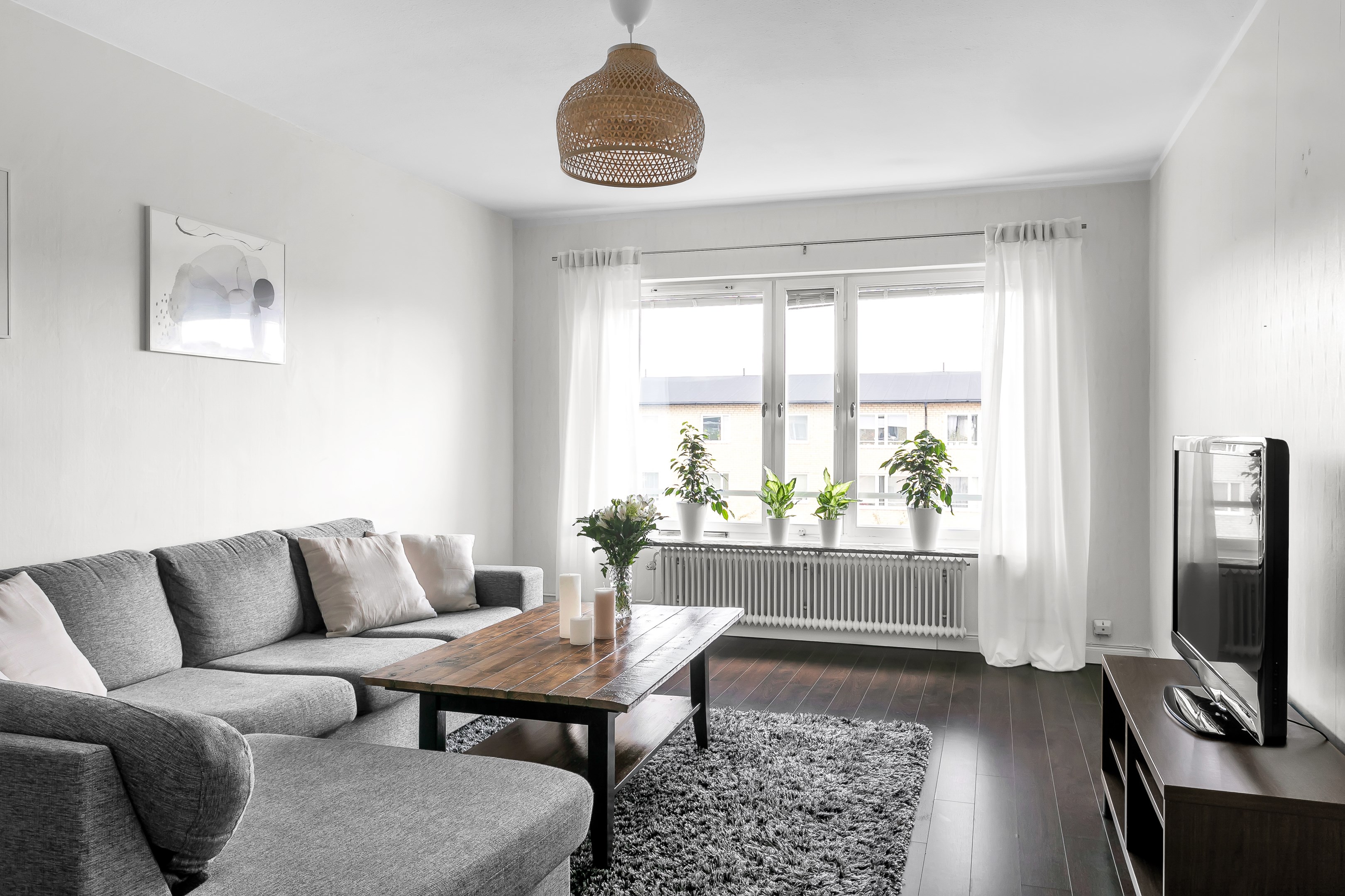 Bostadsbild från Regngatan 13, Till salu i Gränby, Uppsala