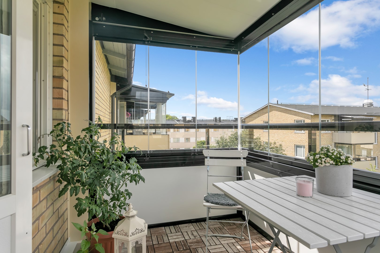 Bostadsbild från Regngatan 13, Till salu i Gränby, Uppsala