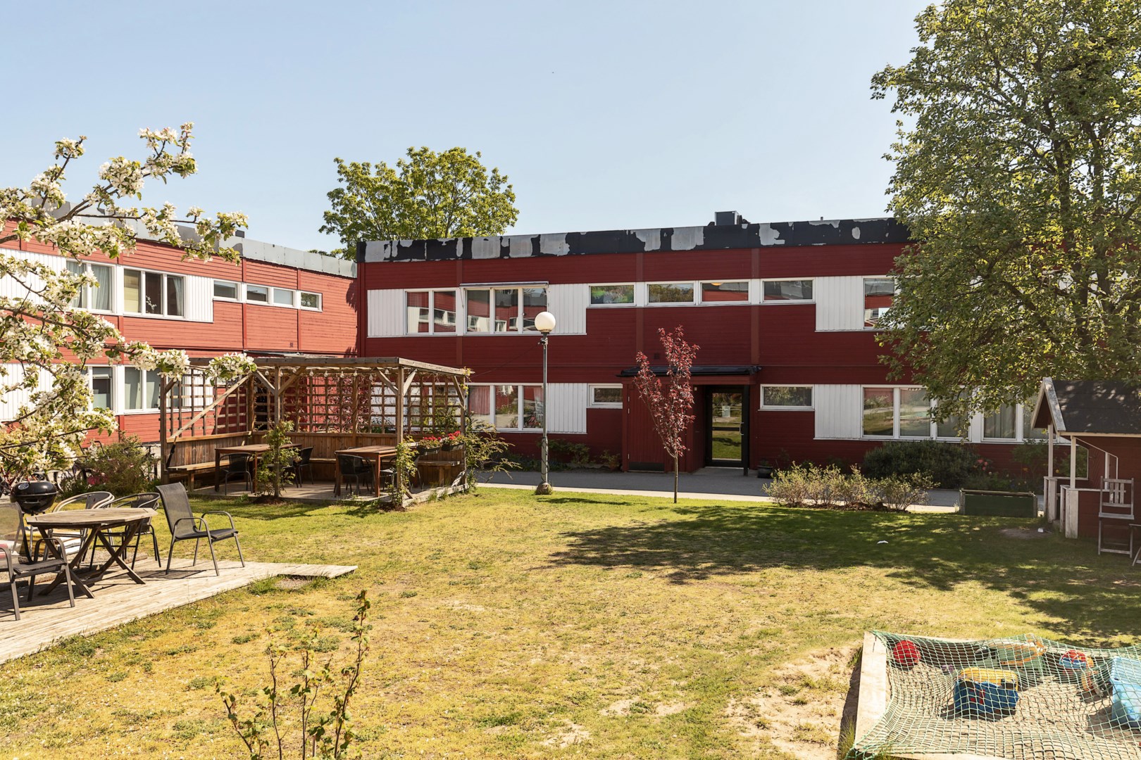 Bostadsbild från Ljuskärrsvägen 24, Såld i Ljuskärrsberget - Saltsjöbaden, Nacka