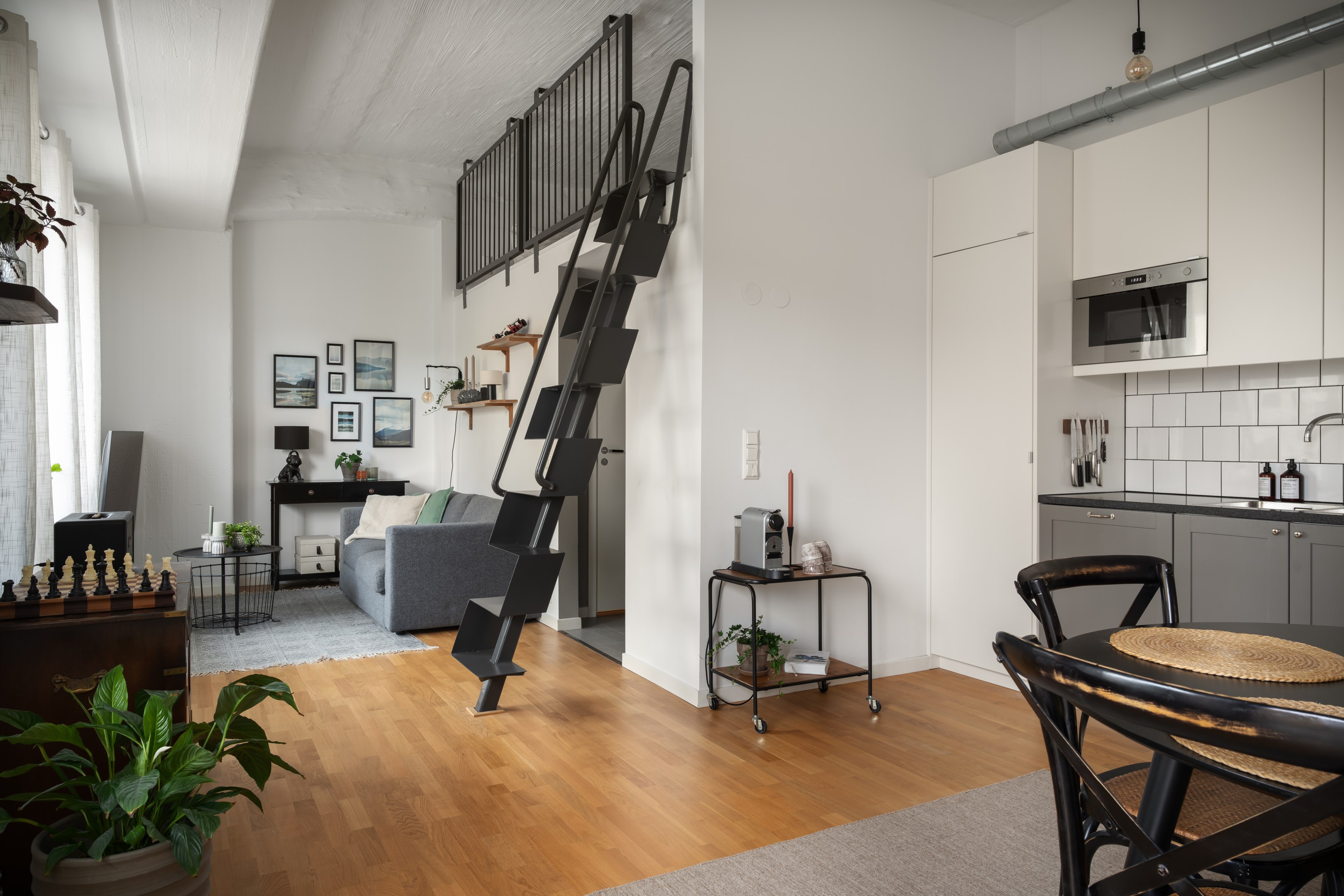 Bostadsbild från Stig Lindbergs Gata 21, Till salu i Gustavsbergs - Porslinskvarteren, Värmdö