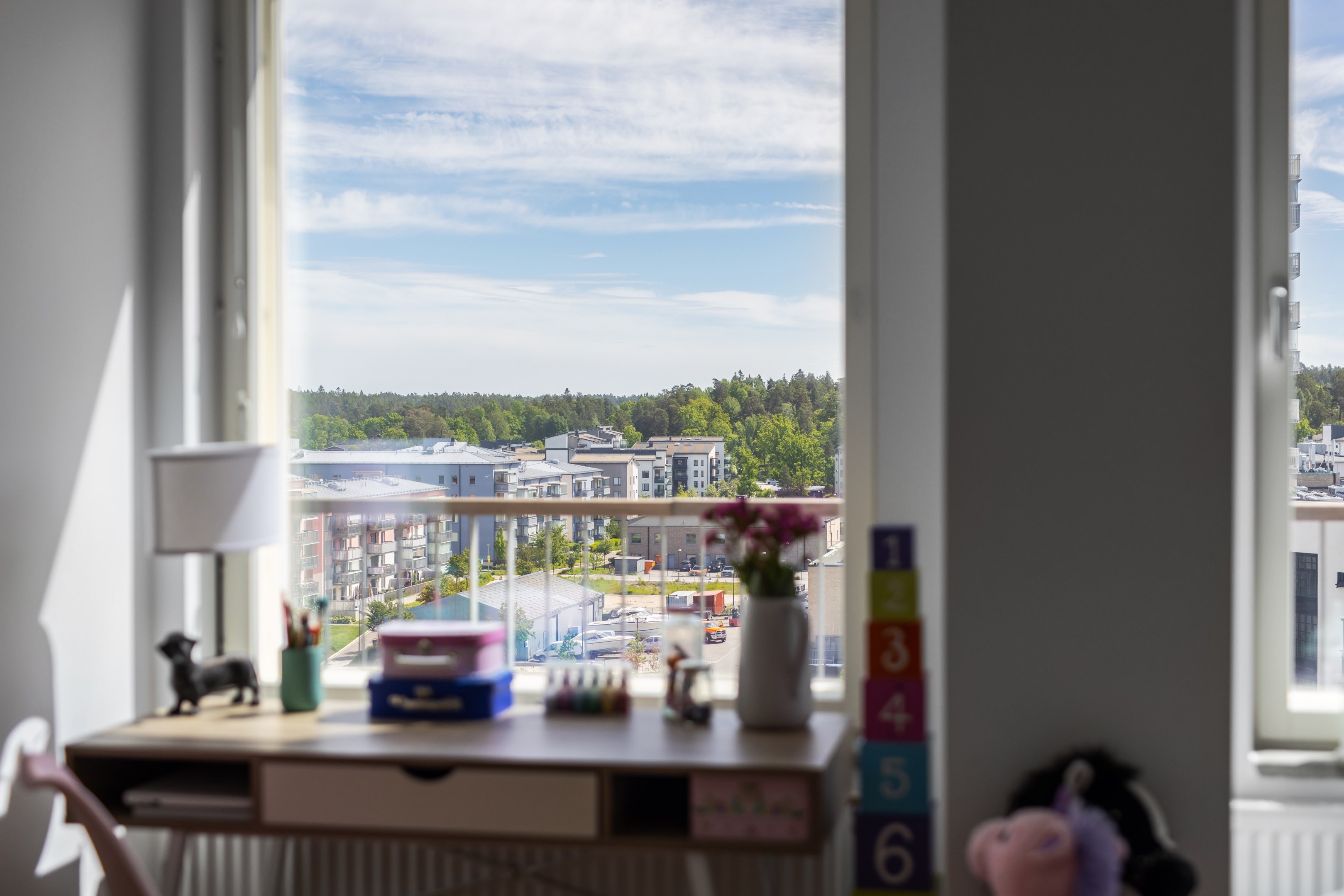 Bostadsbild från Stig Lindbergs Gata 21, Såld i Porslinskvarteren, Värmdö