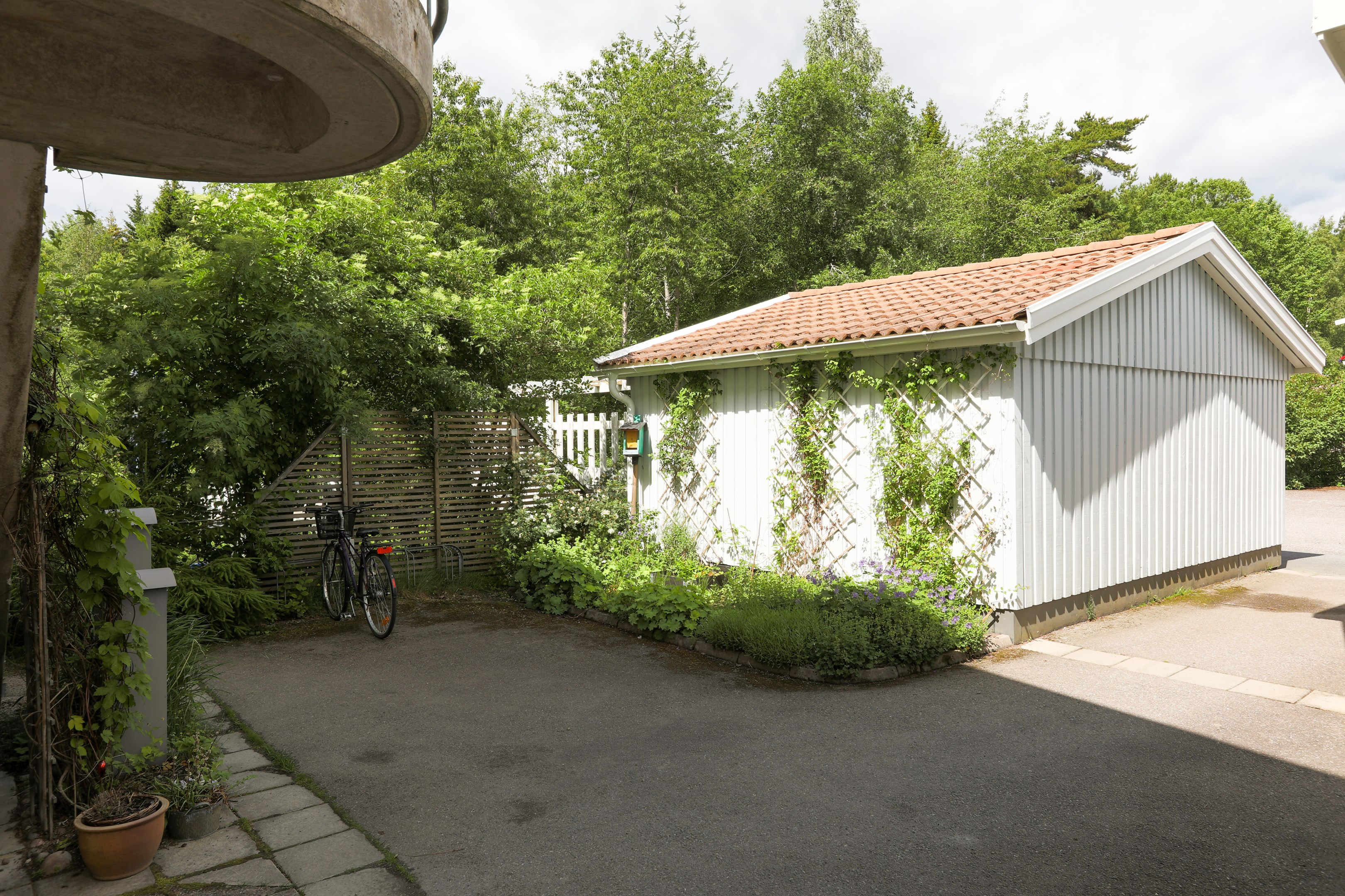 Bostadsbild från Tryffelvägen 40, Såld i Norby, Uppsala