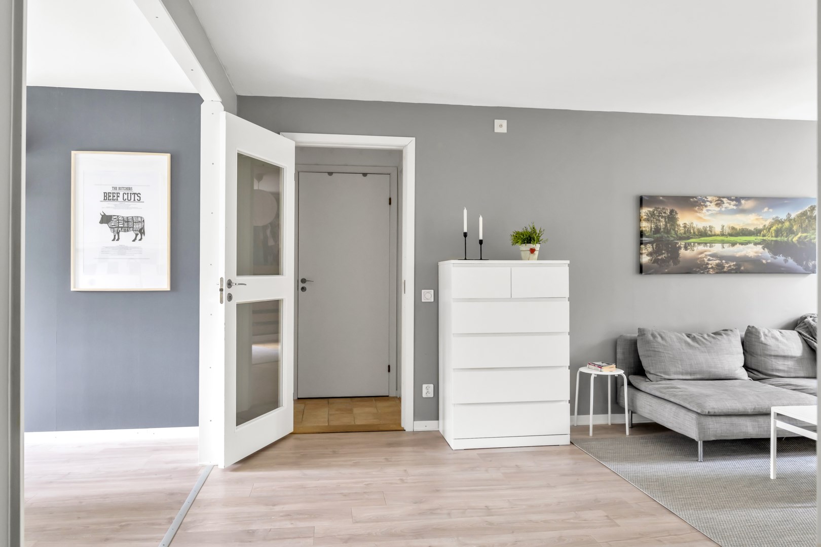 Bostadsbild från Tryffelvägen 40, Såld i Norby, Uppsala