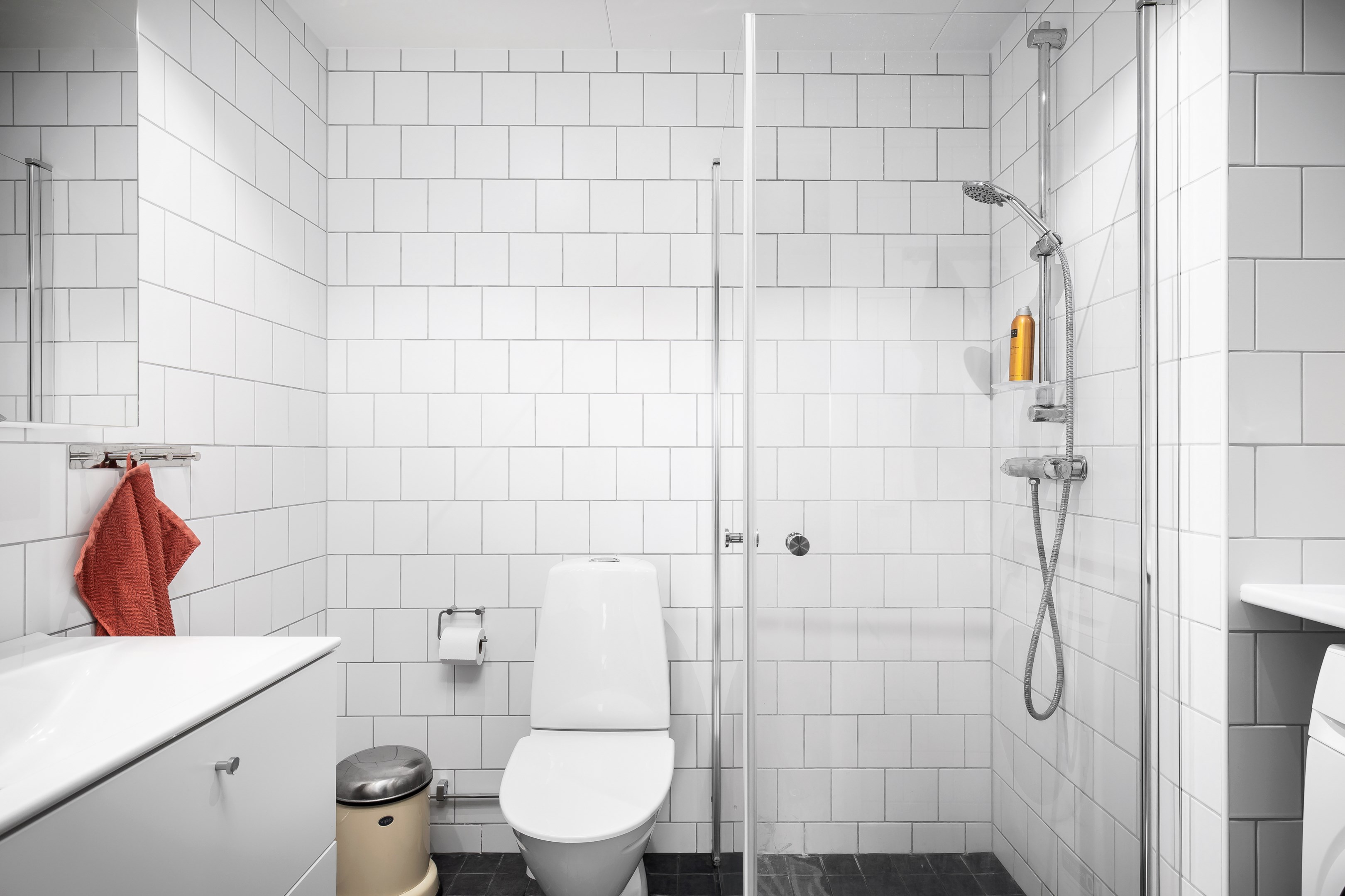 Bostadsbild från Edövägen 7E, Såld i Västra Orminge, Nacka