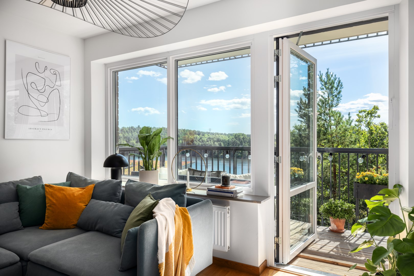 Bostadsbild från Tollareslingan 8, 3 tr, Såld i Tollare, Nacka