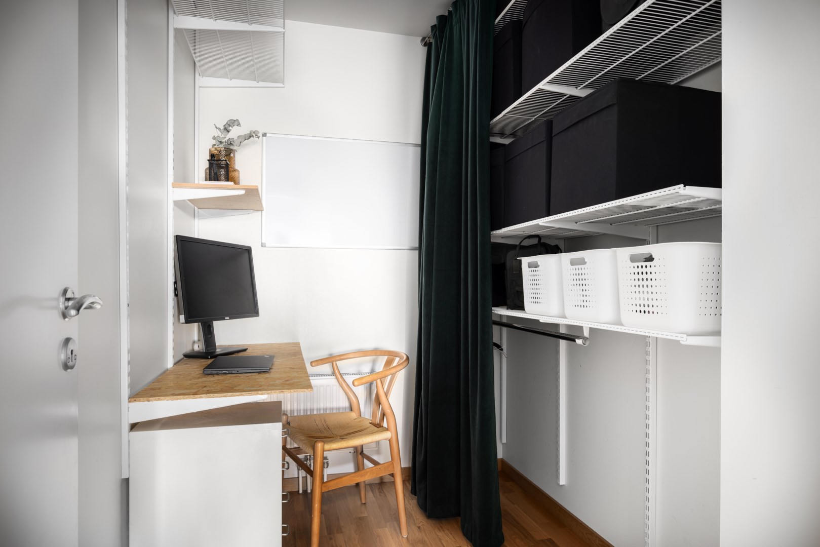 Bostadsbild från Tollareslingan 8, 3 tr, Såld i Tollare, Nacka