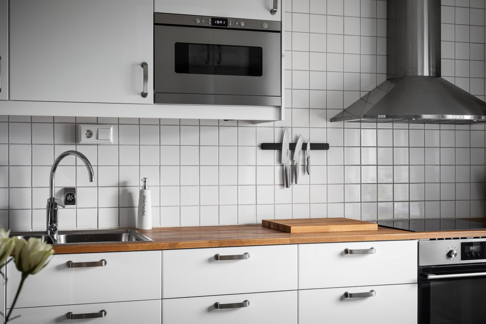 Bostadsbild från Norrholmsvägen 254, Såld i Östra Orminge, Nacka