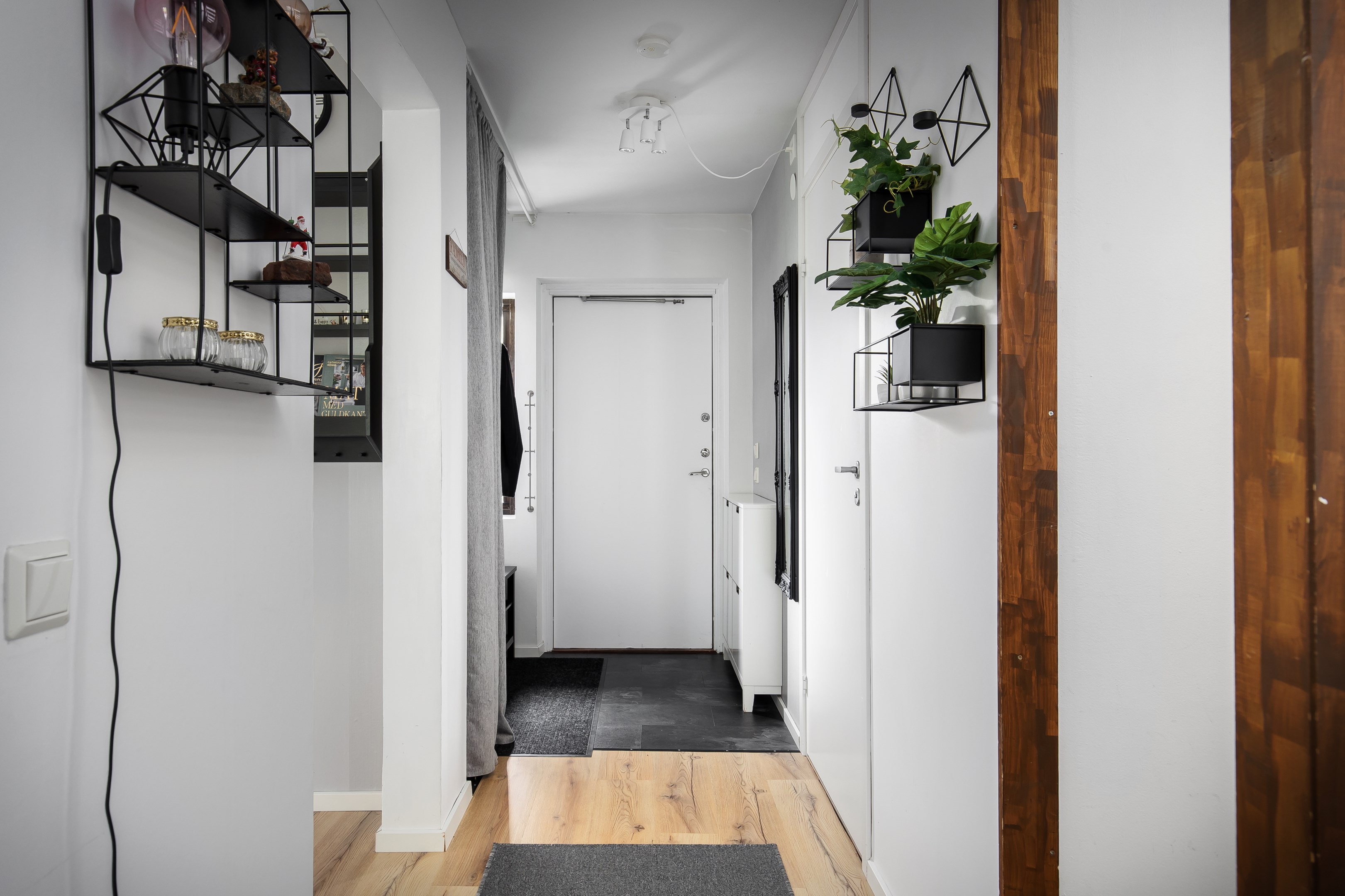 Bostadsbild från Norrholmsvägen 254, Såld i Östra Orminge, Nacka